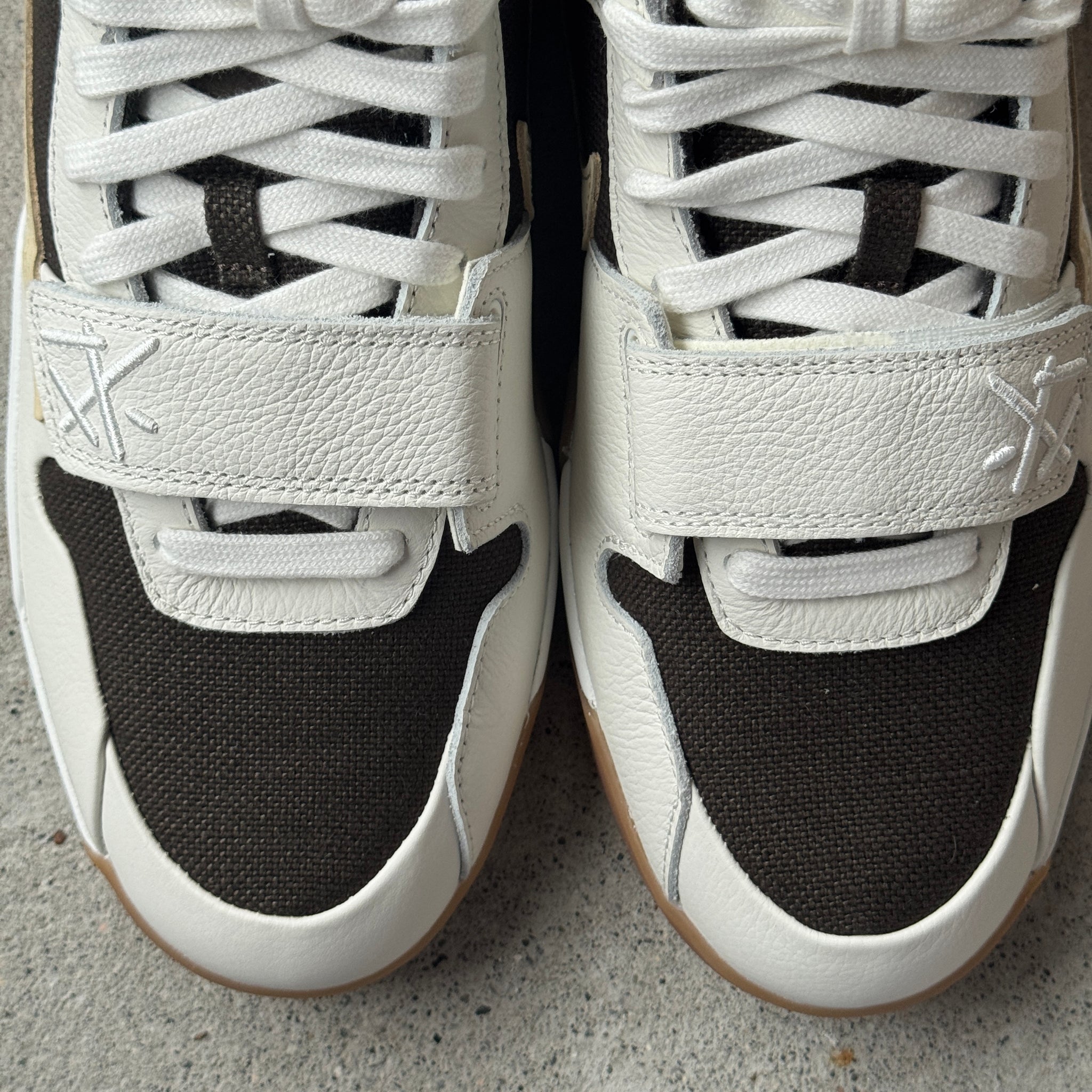 13 US - DS JORDAN JUMPMAN JACK TRAVIS SCOTT SAIL W BOX 2024