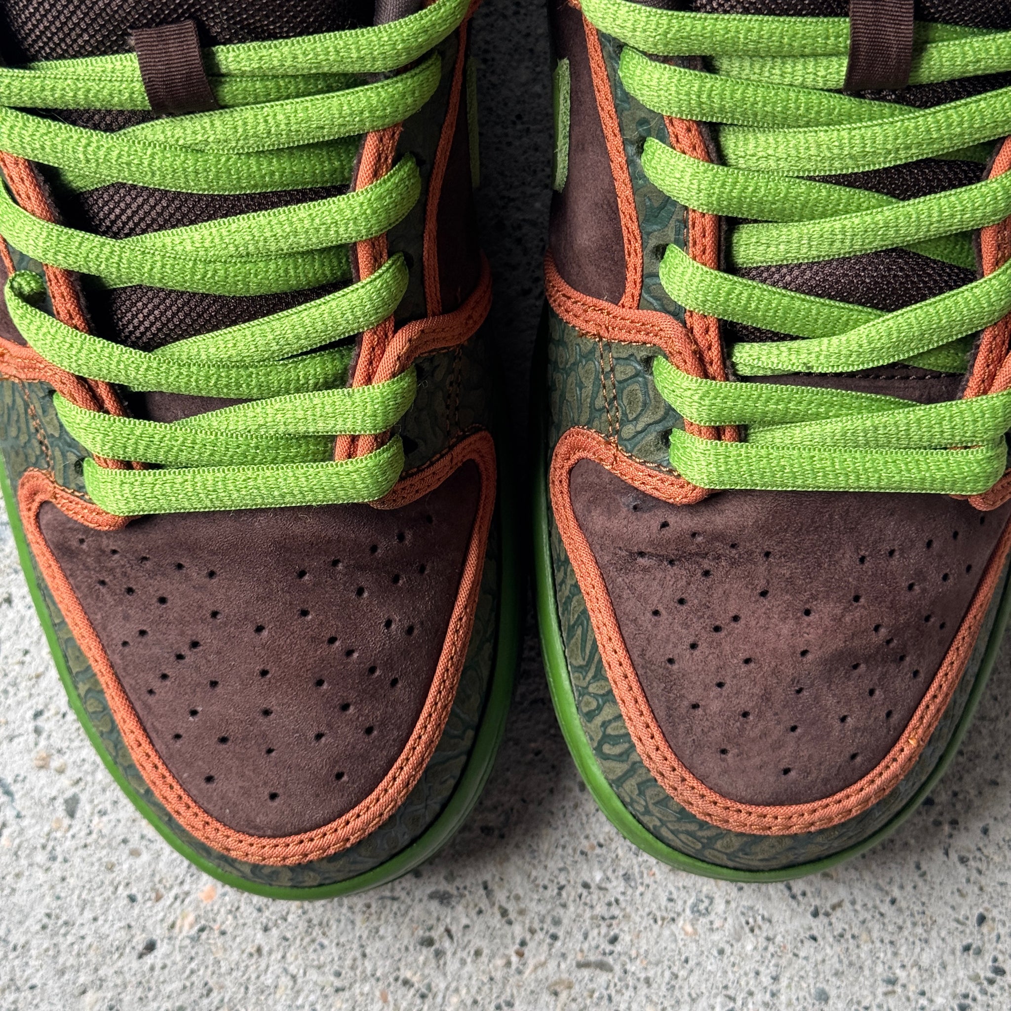 9 US - NIKE SB DUNK LOW DE LA SOUL 2015