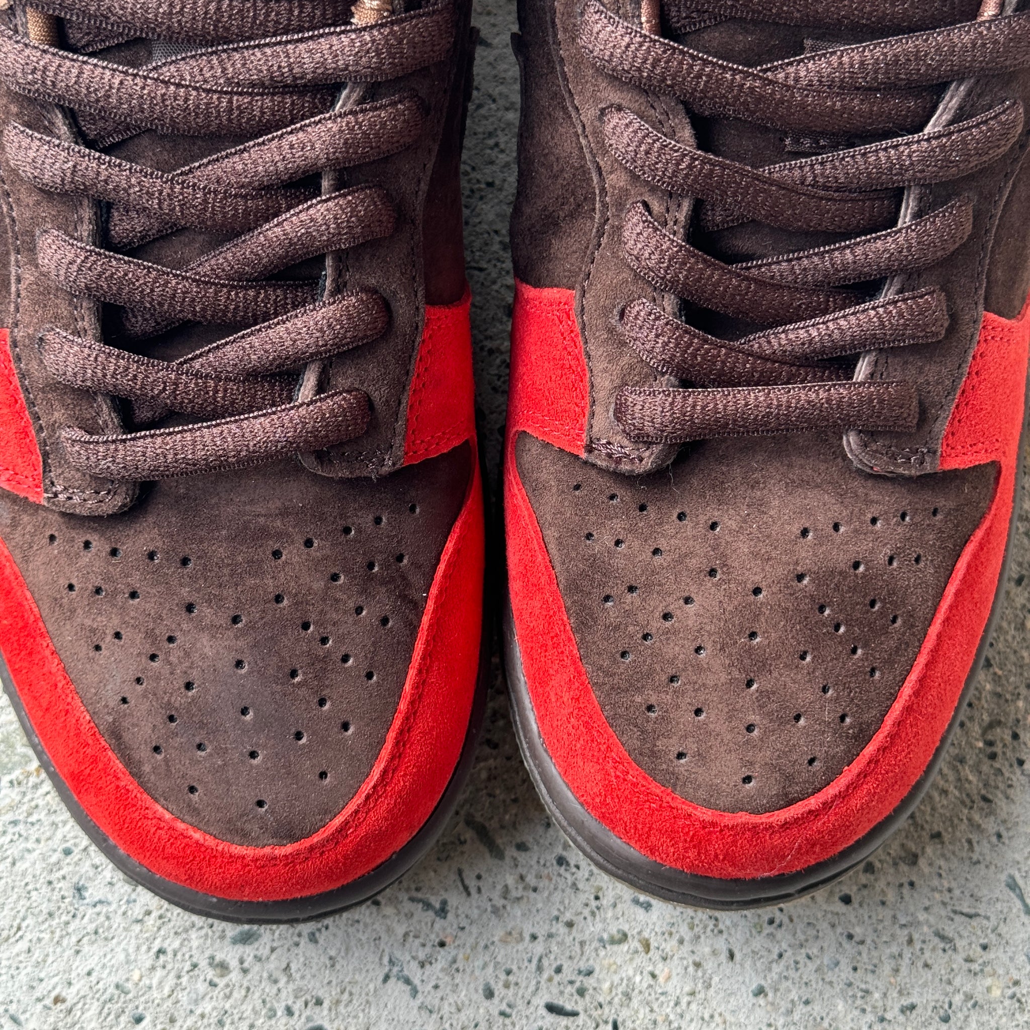 9 US - DS NIKE SB DUNK LOW BISON W BOX 2003