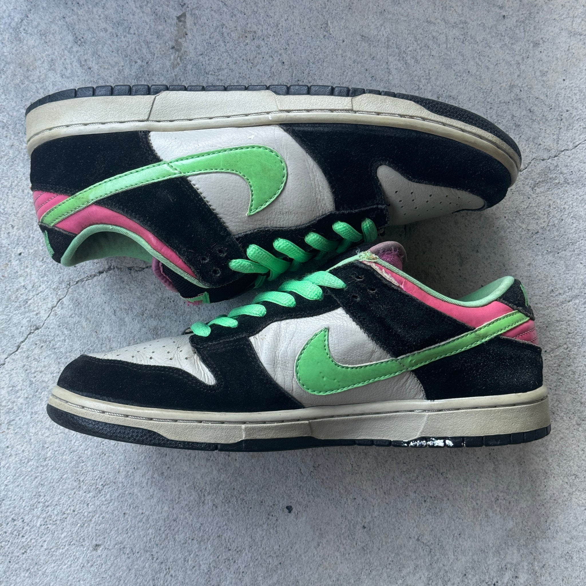 10 US - NIKE SB DUNK LOW POISON 2008