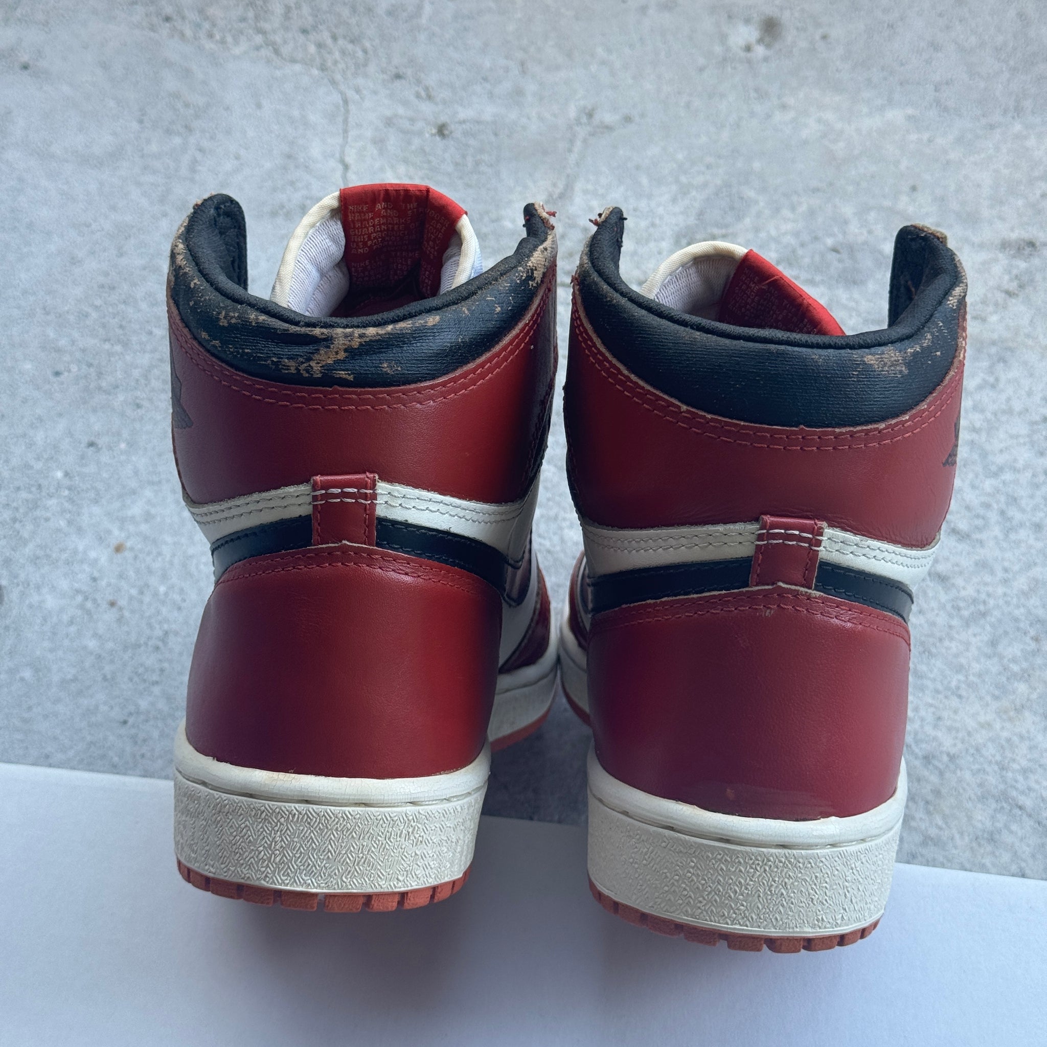11 US - JORDAN 1 CHICAGO 1985