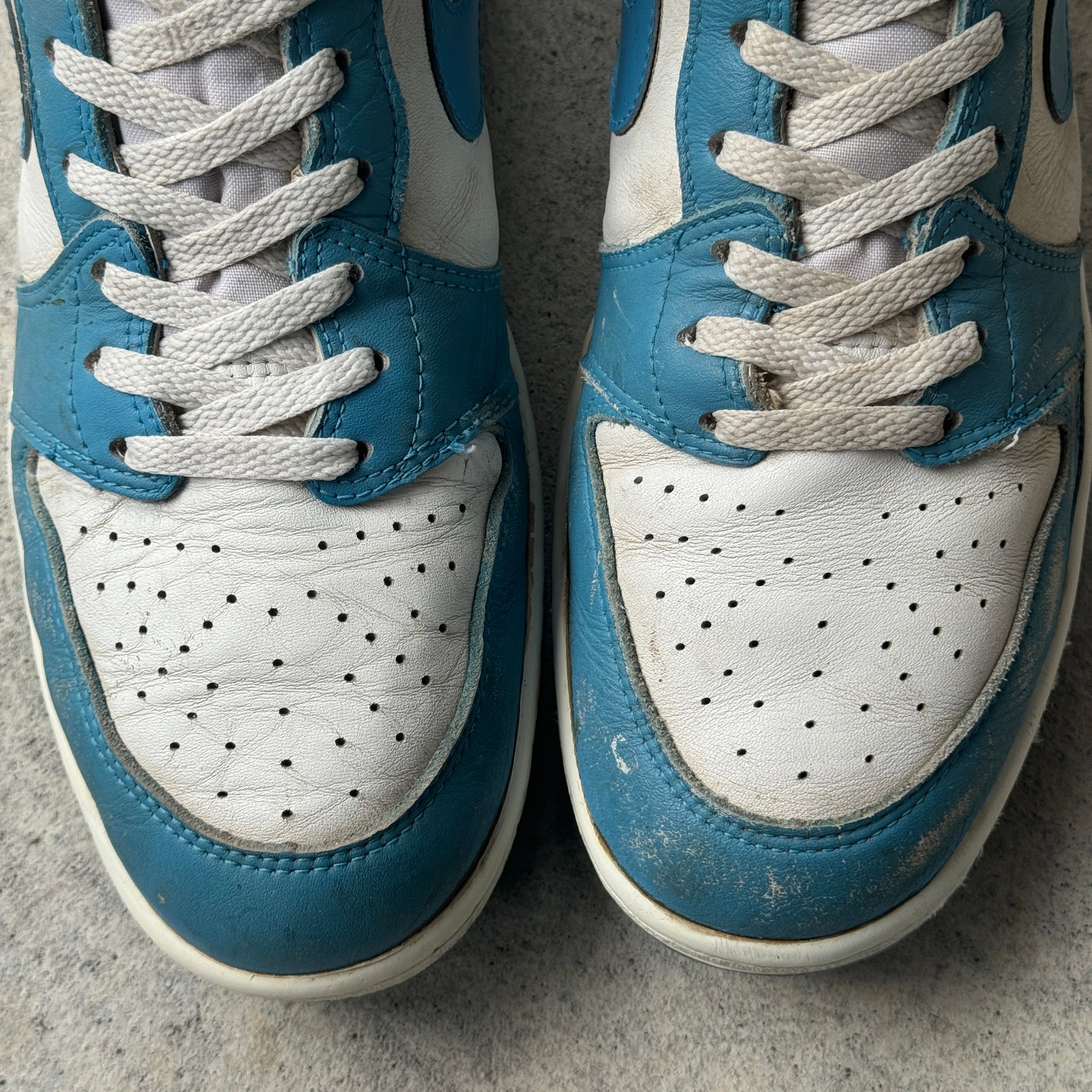 12 US - JORDAN 1 CAROLINA BLUE 1985