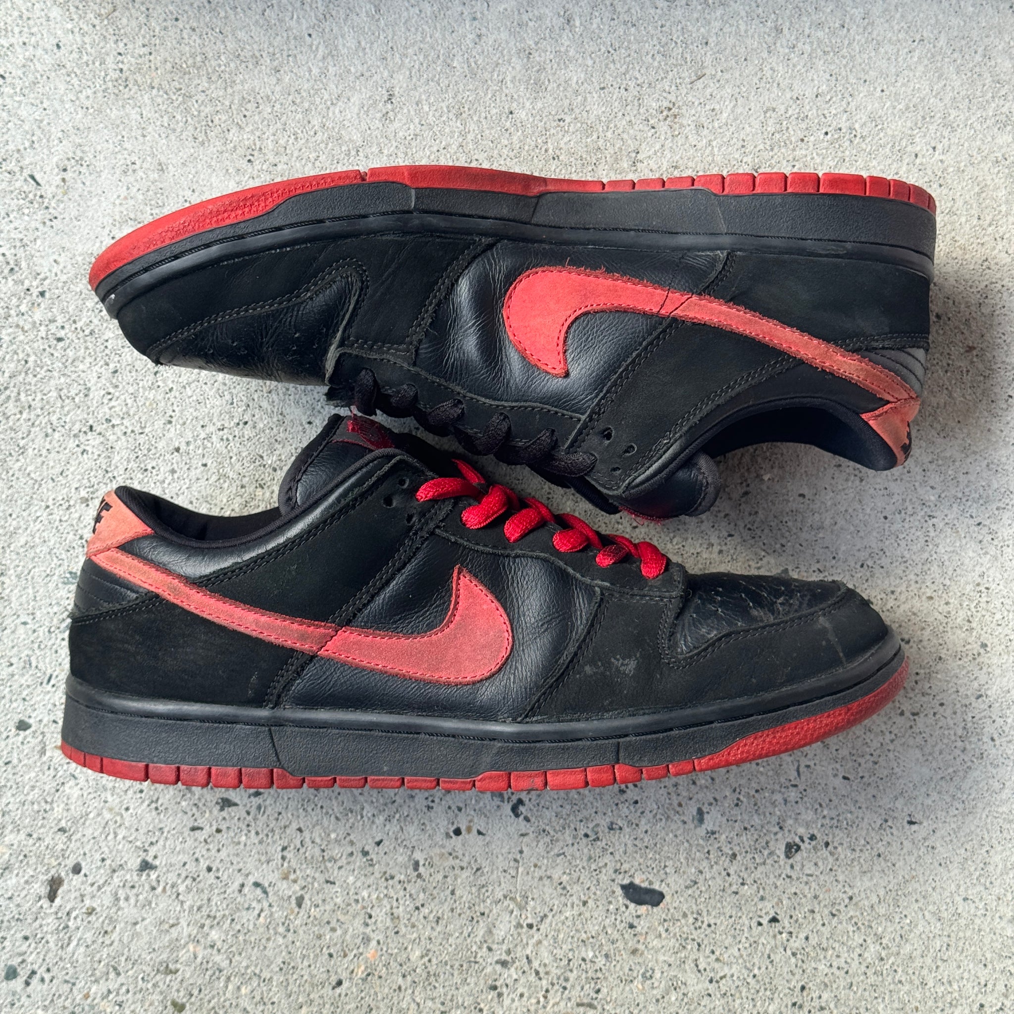 11 US - NIKE SB DUNK LOW VAMPS W BOX 2003