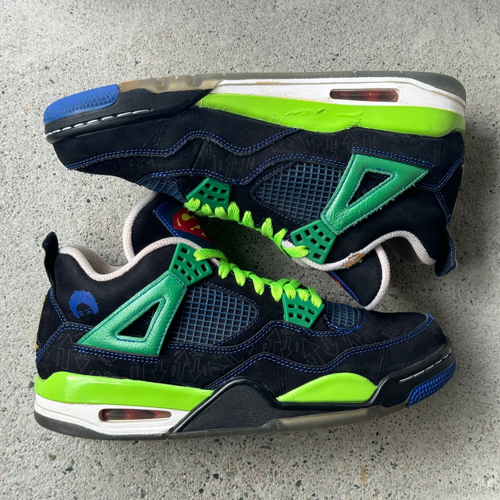 8.5 US - JORDAN 4 DOERNBECHER 2011