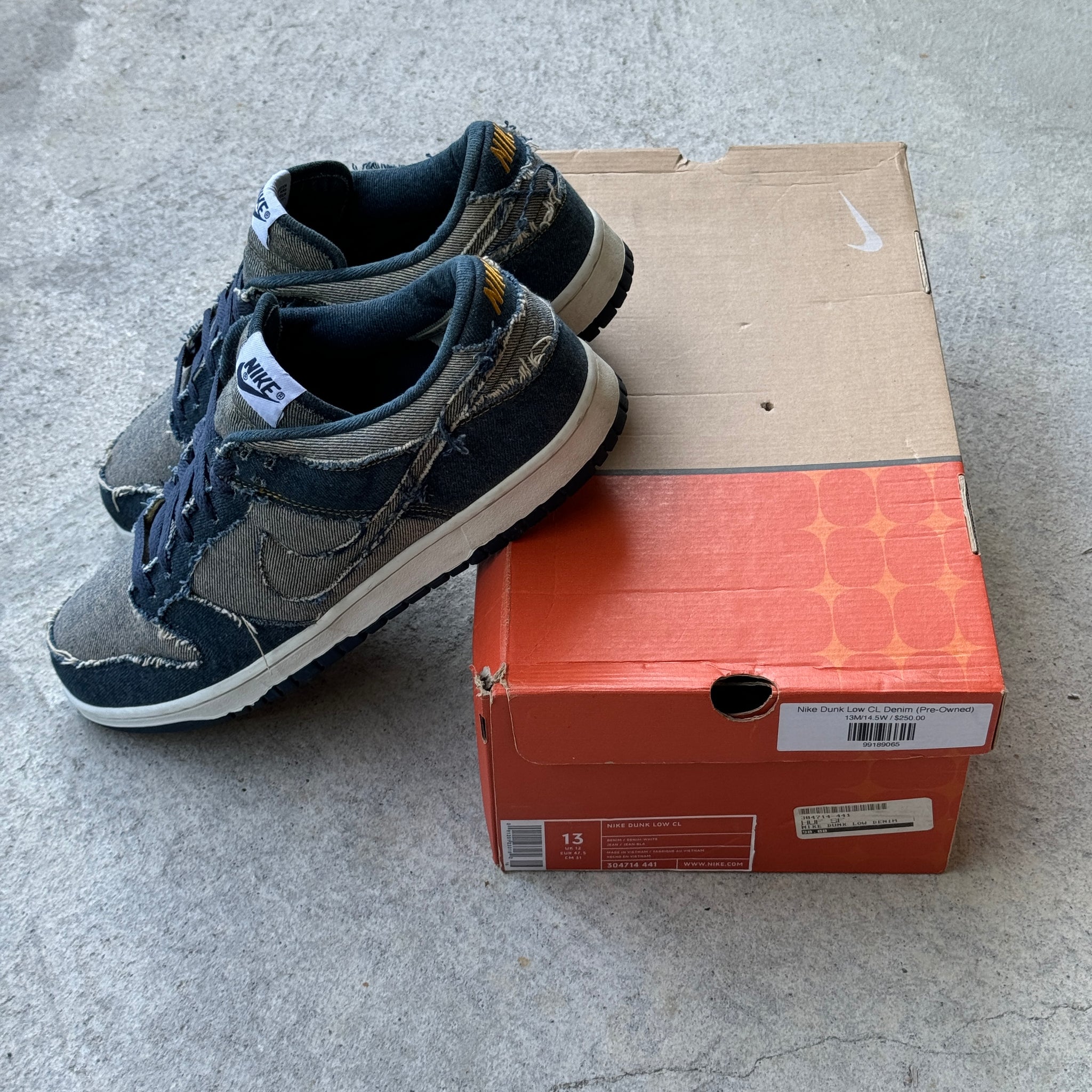 13 US - NIKE DUNK LOW CL DENIM W BOX 2006
