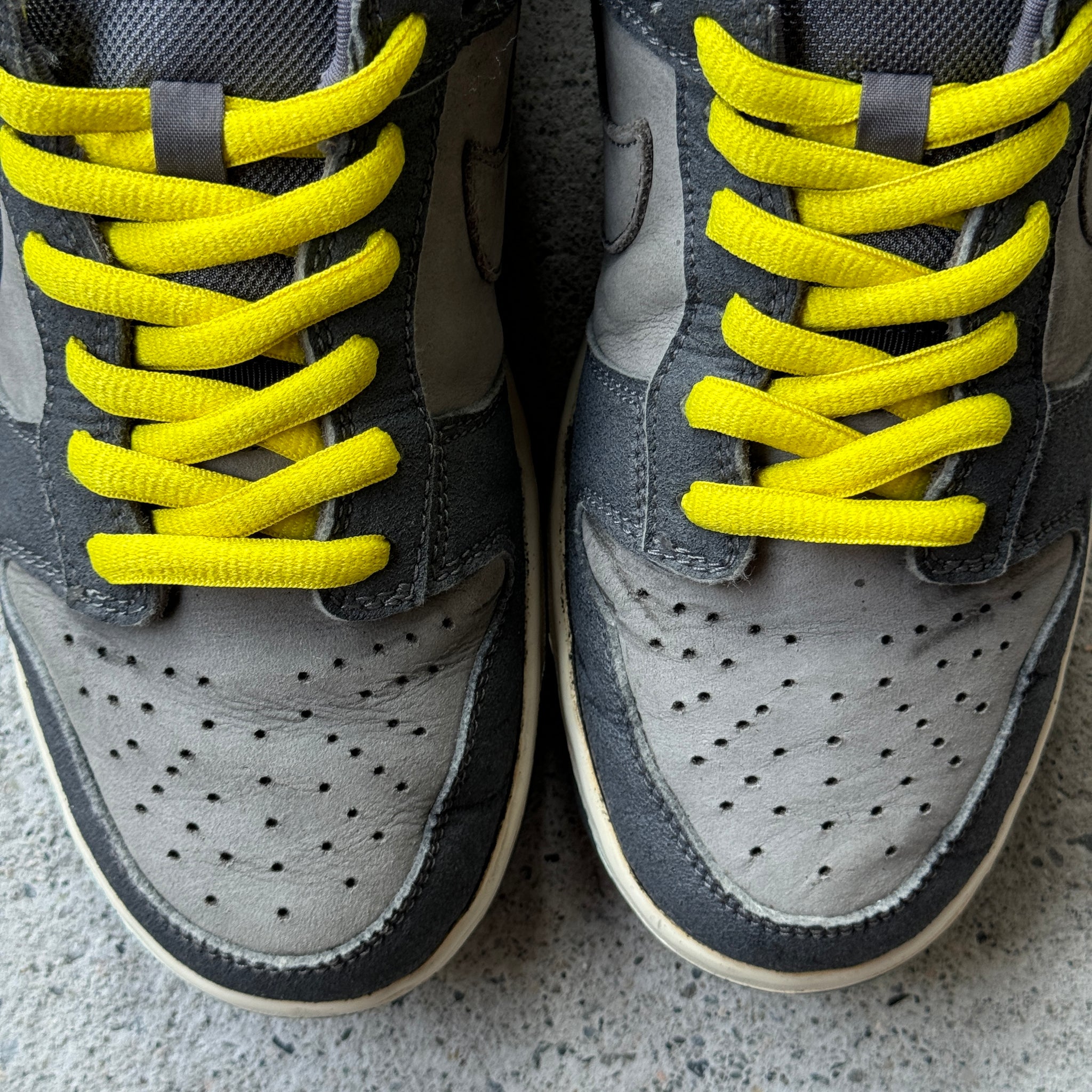 8 US - NIKE DUNK LOW PRO B LIGHTNING W BOX 2001