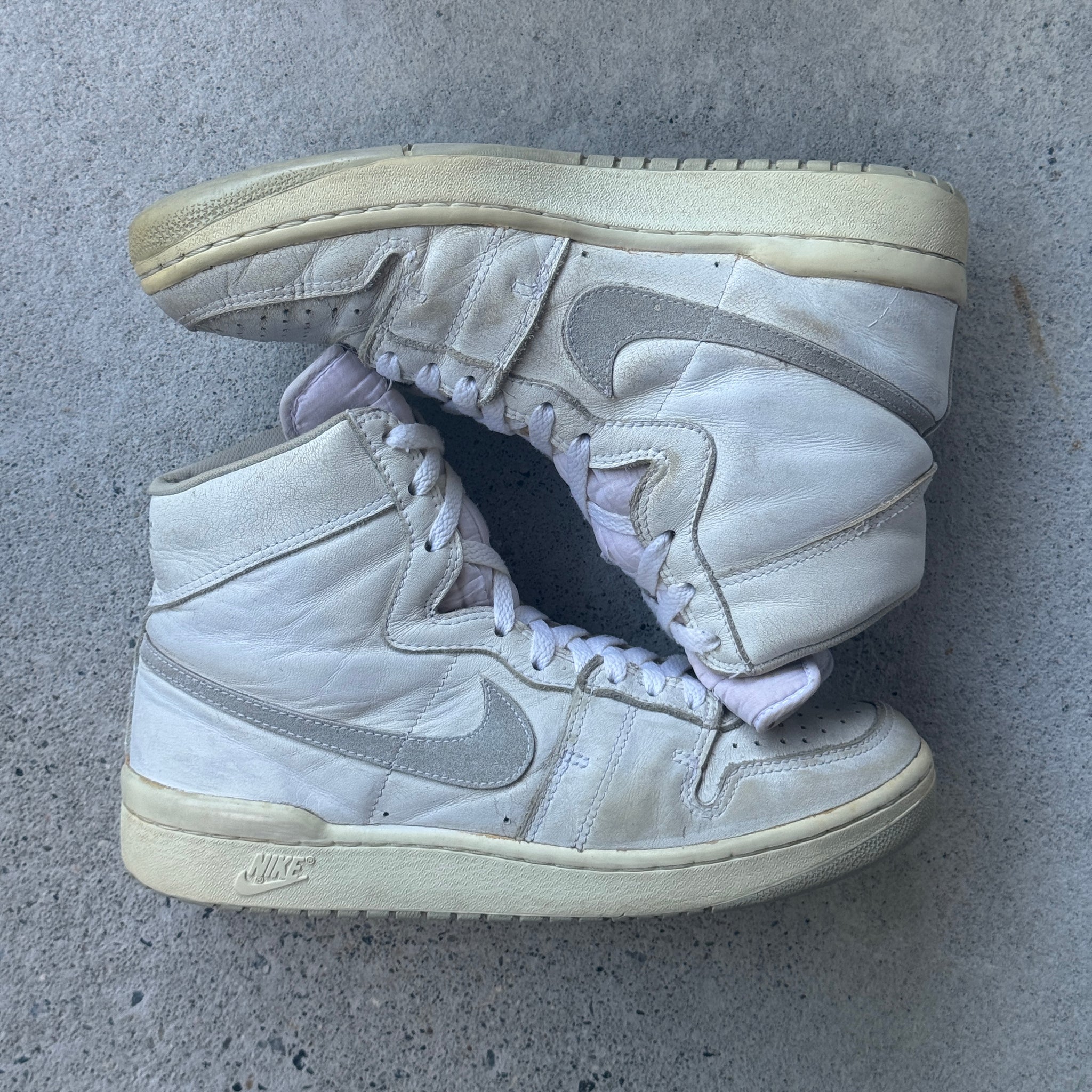8.5 US - NIKE AIR SHIP NATURAL GREY 1984