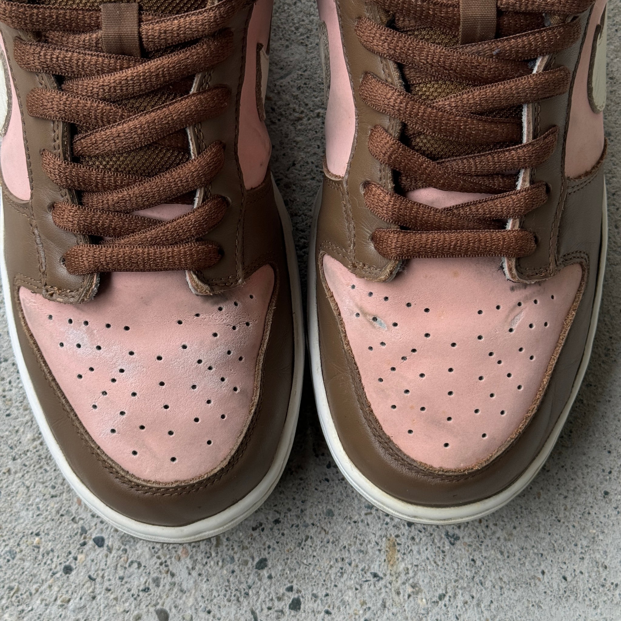 10.5 US - NIKE SB DUNK LOW STUSSY W BOX 2005
