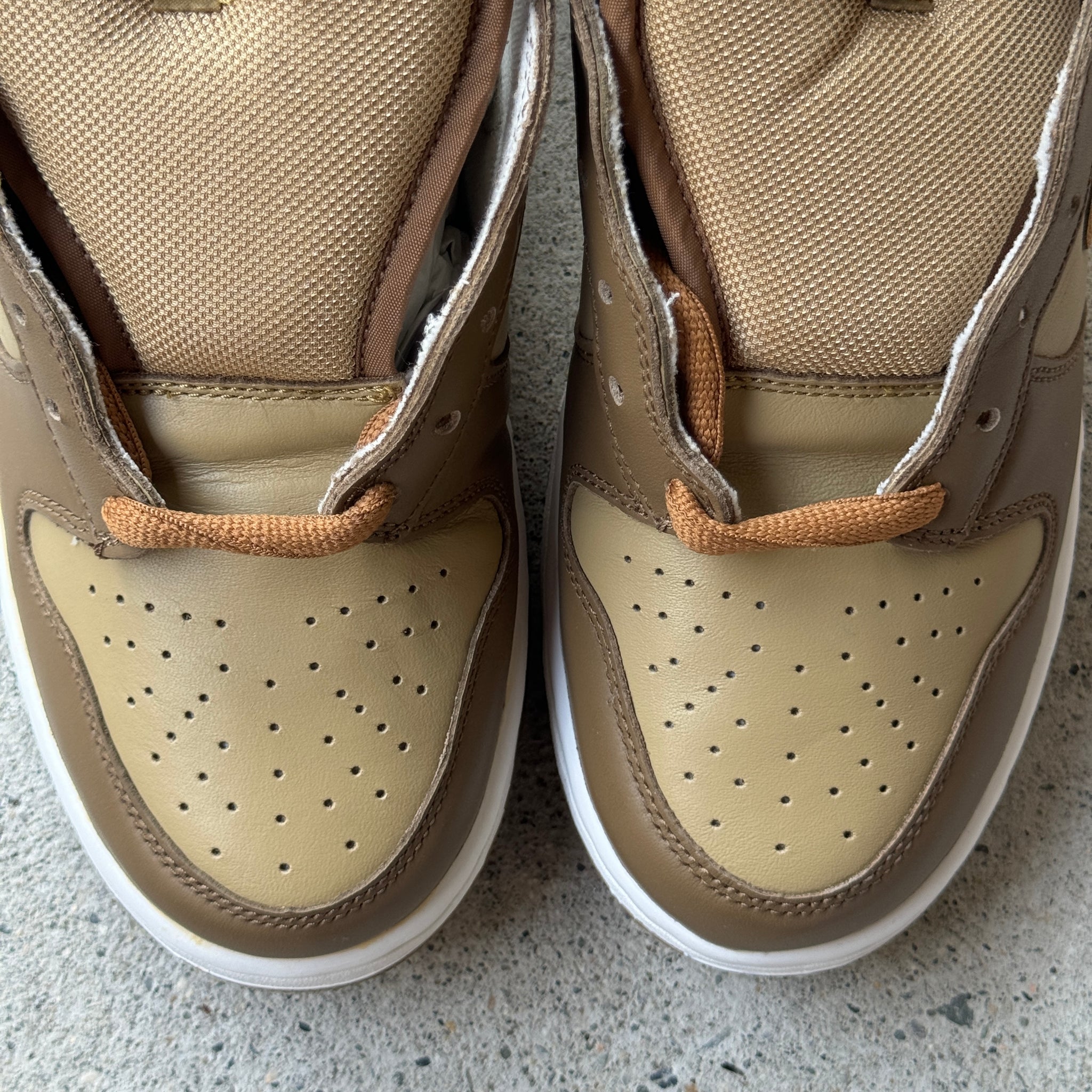 9 US - DS NIKE DUNK HIGH MAPLE W BOX 2003