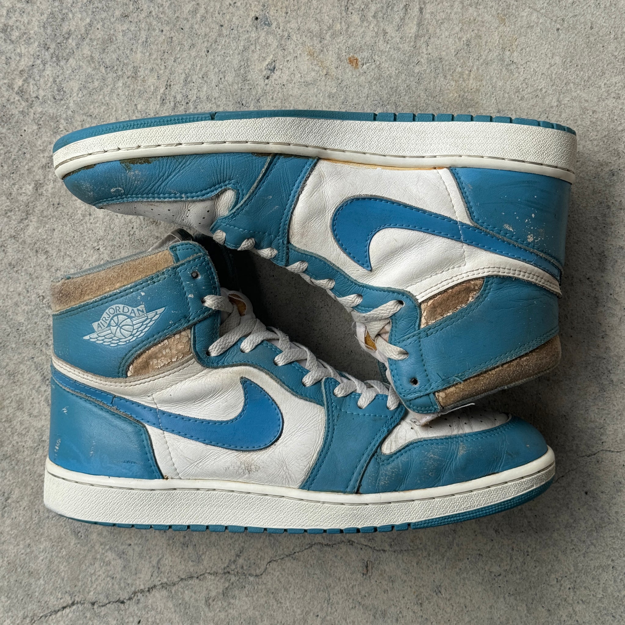 12 US - JORDAN 1 CAROLINA BLUE 1985