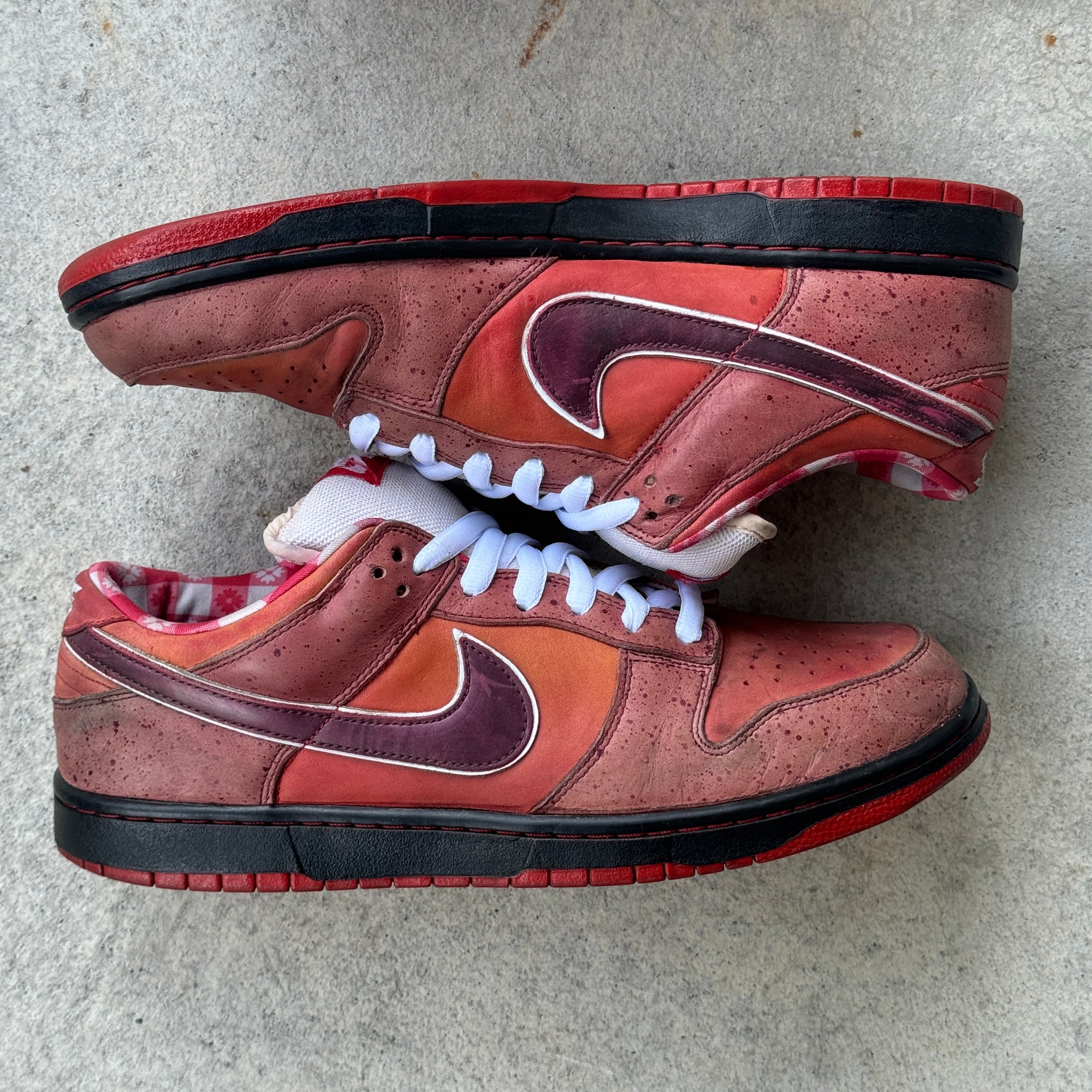 13 US - NIKE SB DUNK LOW RED LOBSTER 2008