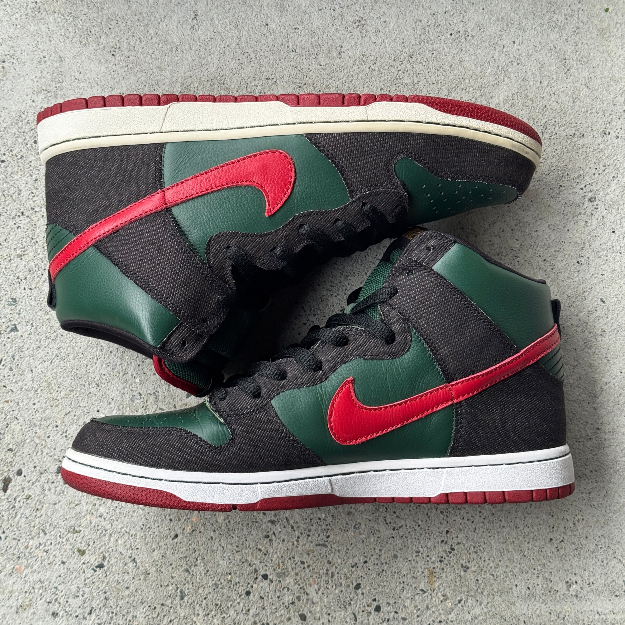 11US - NIKE SB DUNK HIGH GUCCI RESN W BOX