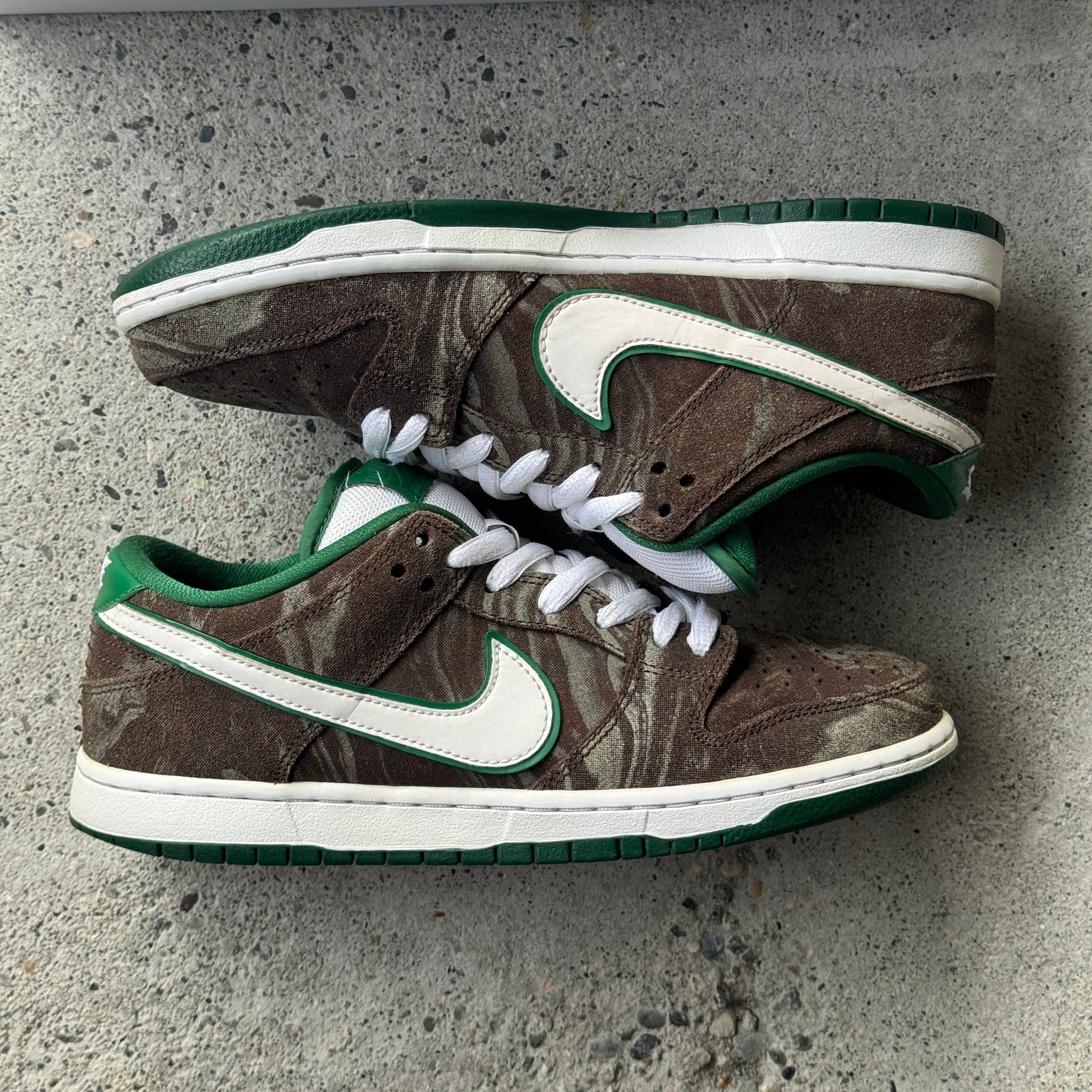 8.5 US - NIKE SB DUNK LOW COFFEE LOVERS 2016 – curatedvan
