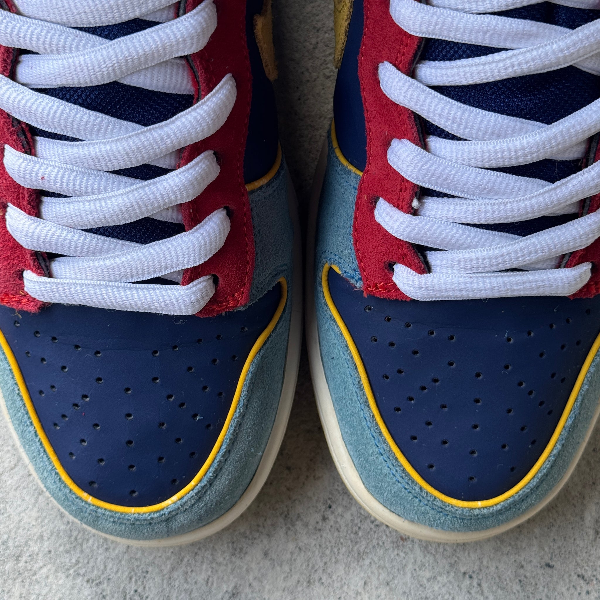 8.5 US - NIKE SB DUNK HIGH PACMAN 2009