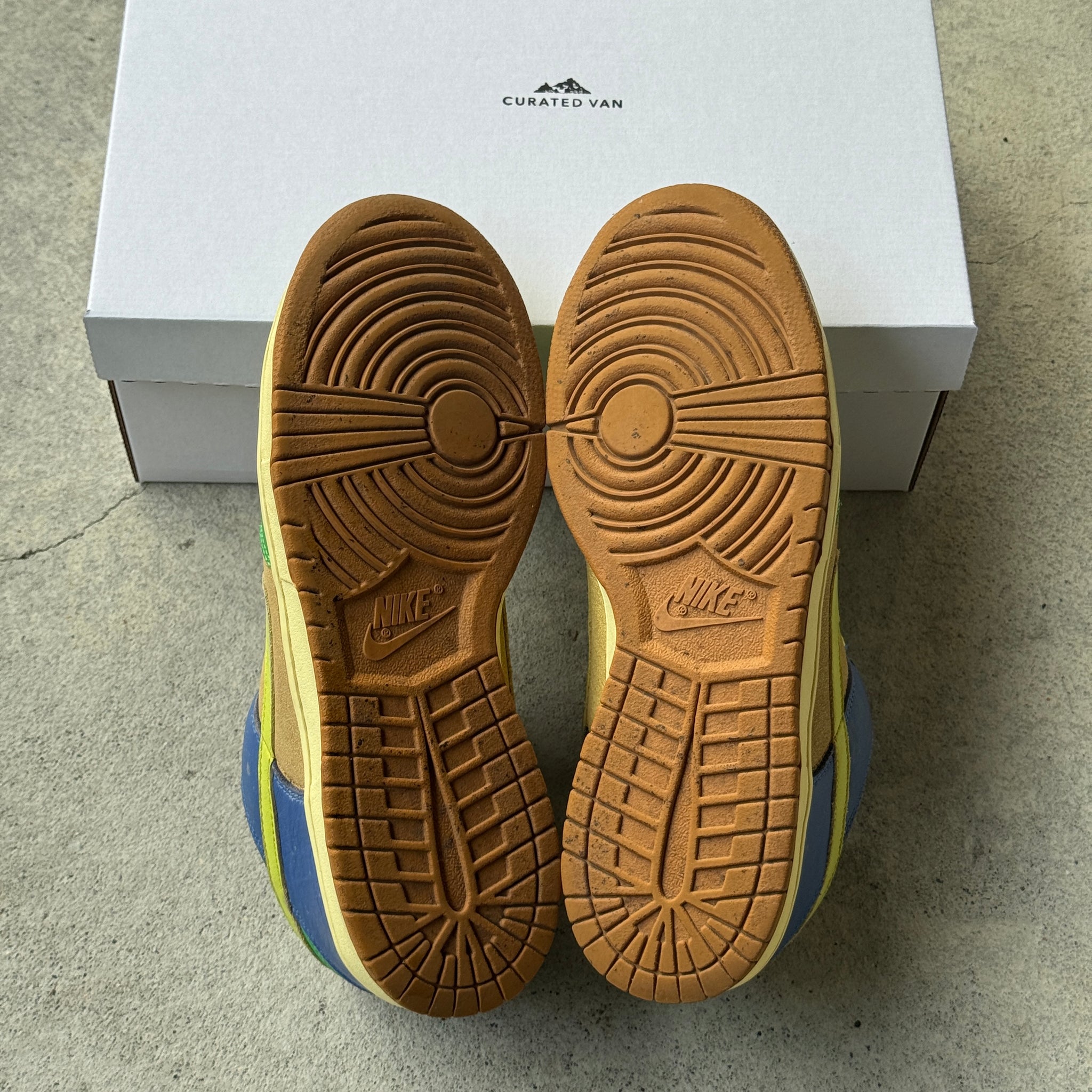 11 US - NIKE SB DUNK LOW BROOKLYN PROJECTS 2009