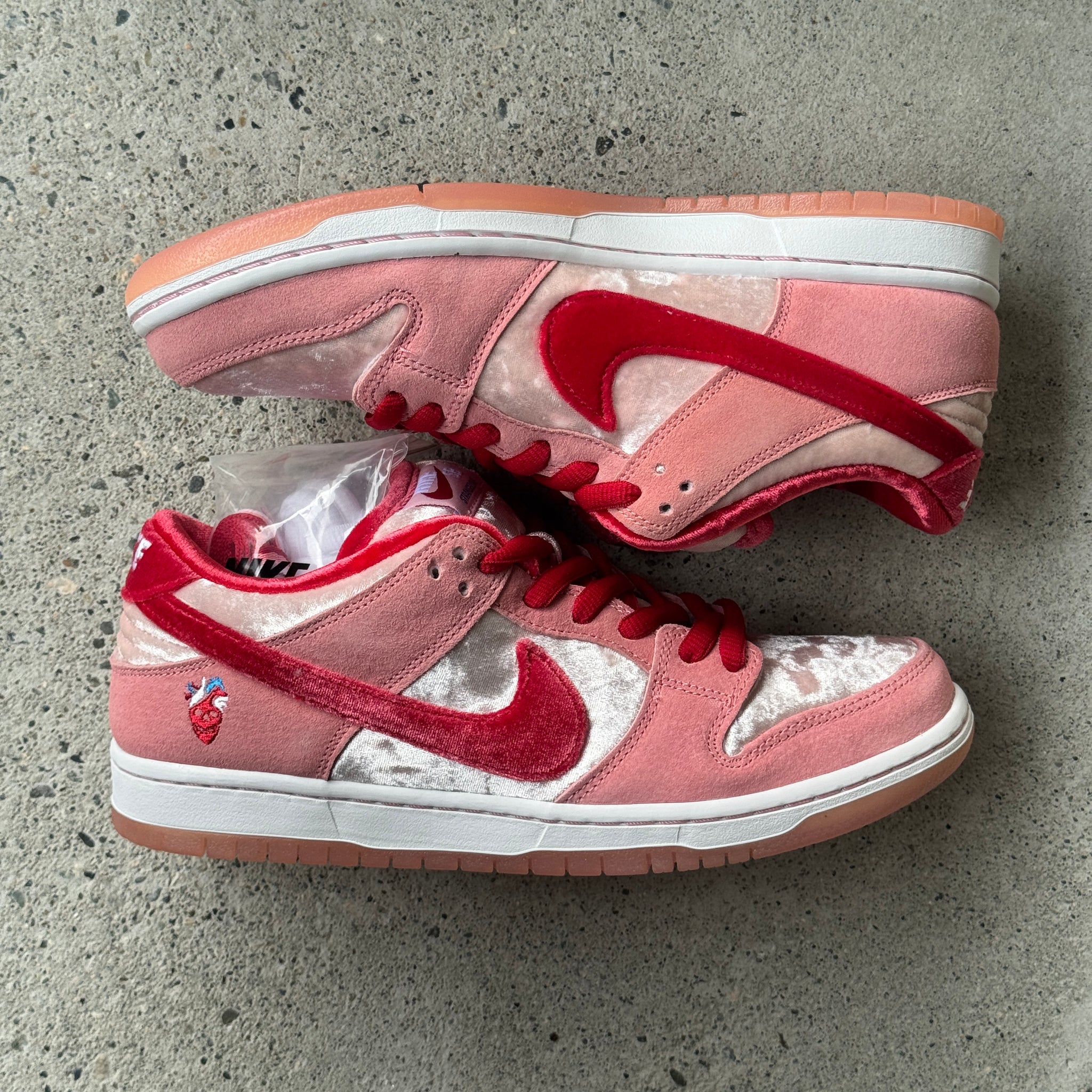 8 US - DS NIKE SB DUNK LOW STRANGELOVE W BOX 2020