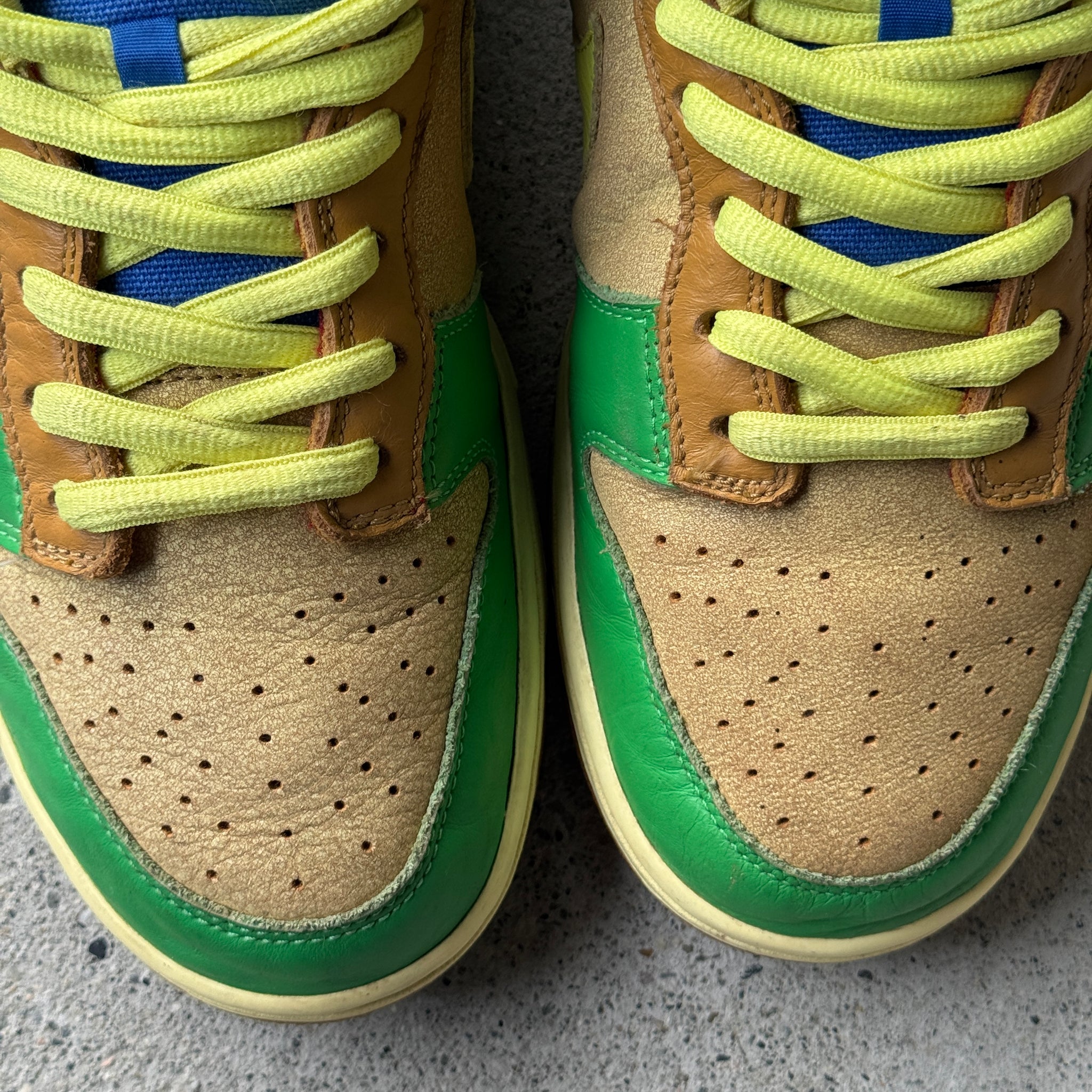 11 US - NIKE SB DUNK LOW BROOKLYN PROJECTS 2009