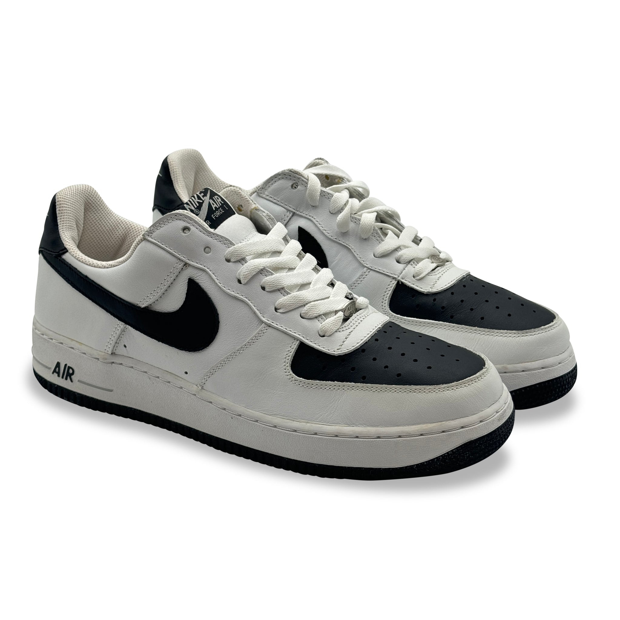 12 US - DS NIKE AIR FORCE 1 BLACK TOE W BOX 2004