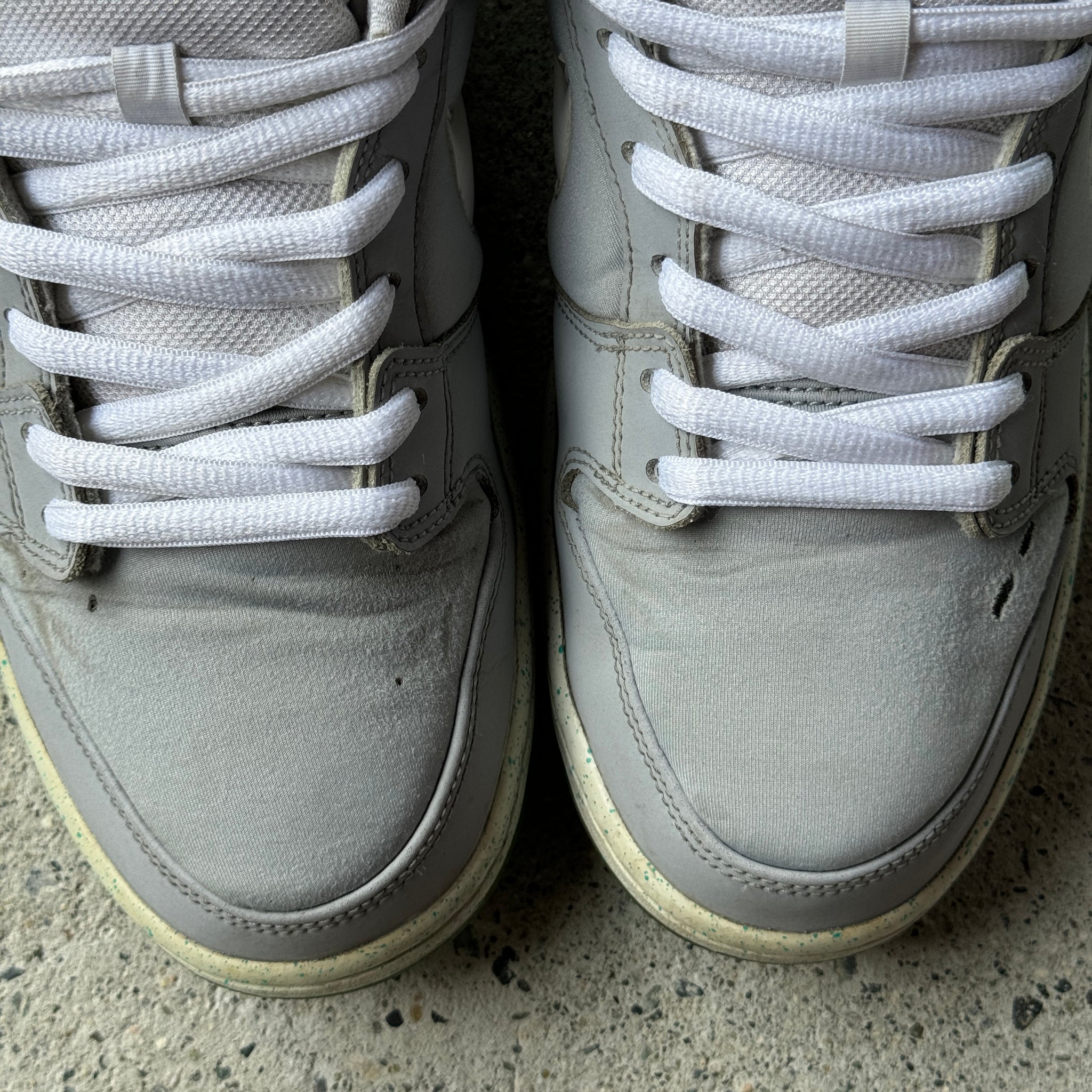 11 US - NIKE SB DUNK LOW MARTY MCFLY 2015