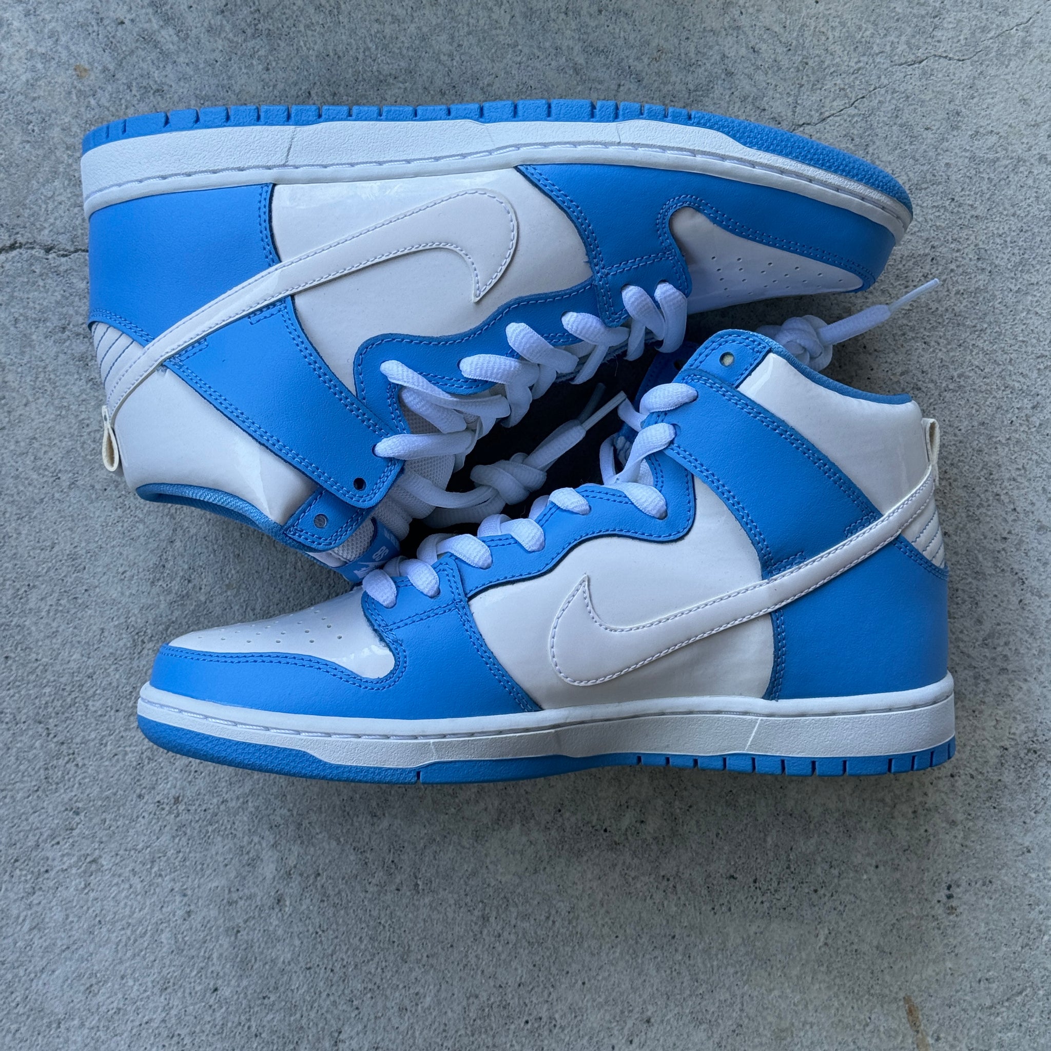 10 US - DS NIKE SB DUNK HIGH RIVALRY UNC W BOX 2014