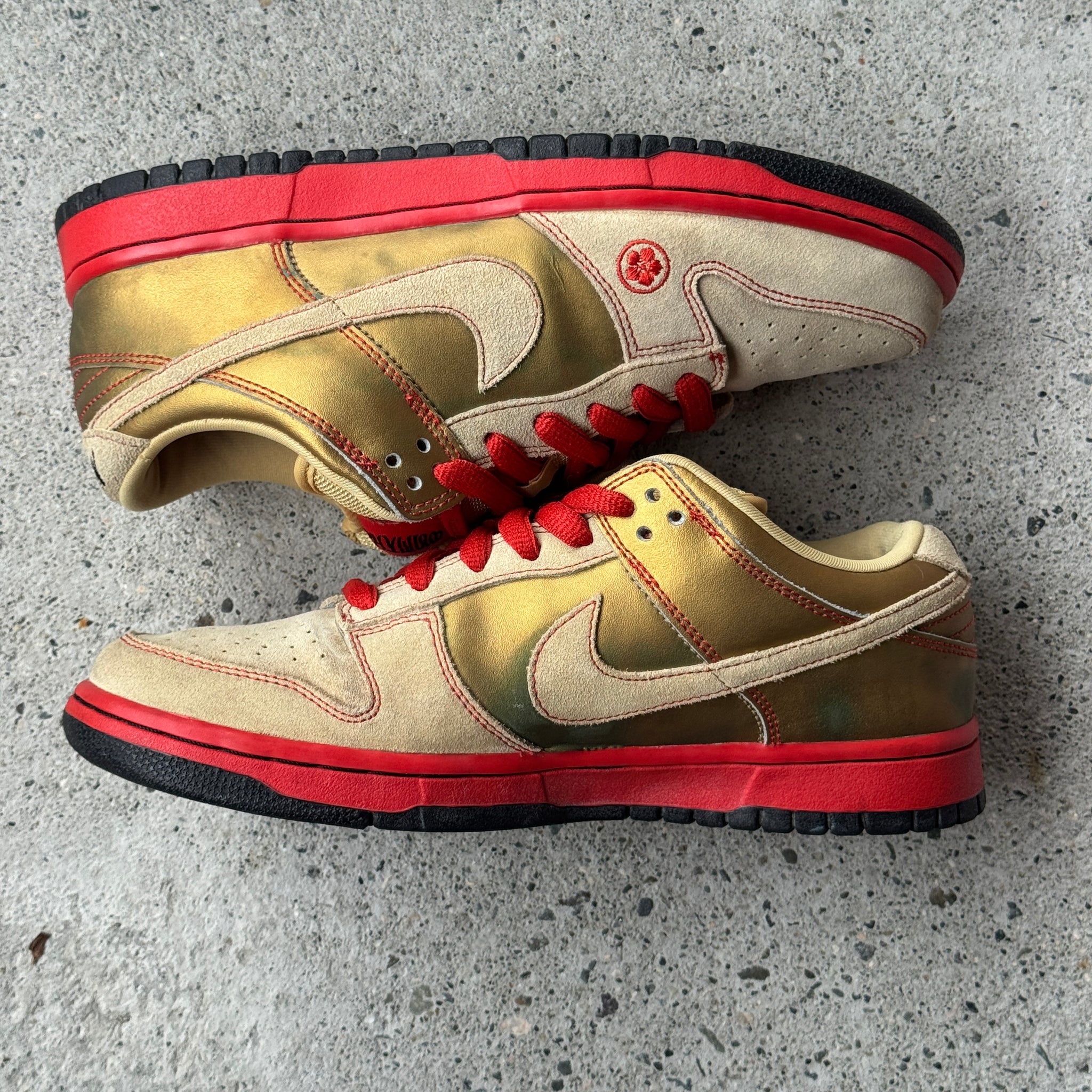 8 US - NIKE SB DUNK LOW MONEY CAT W 2007 – curatedvan