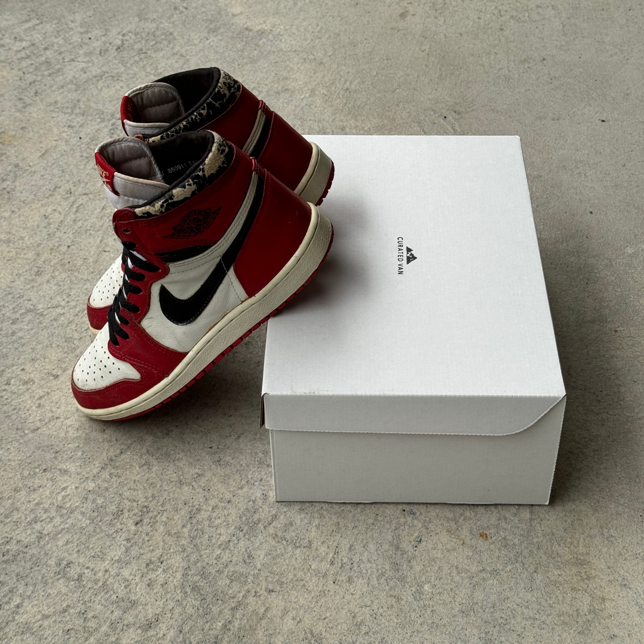 9.5 US - JORDAN 1 CHICAGO 1985