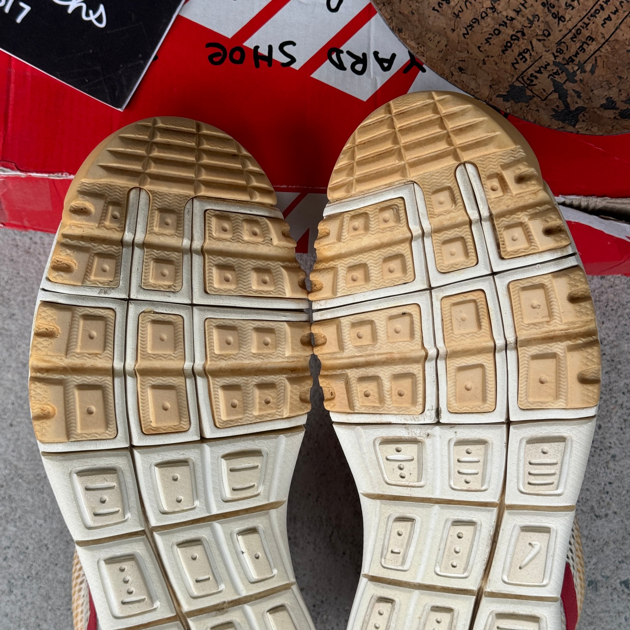 11.5 US - NIKE MARS YARD 2.0 TOM SACHS SPACE CAMP W BOX 2017