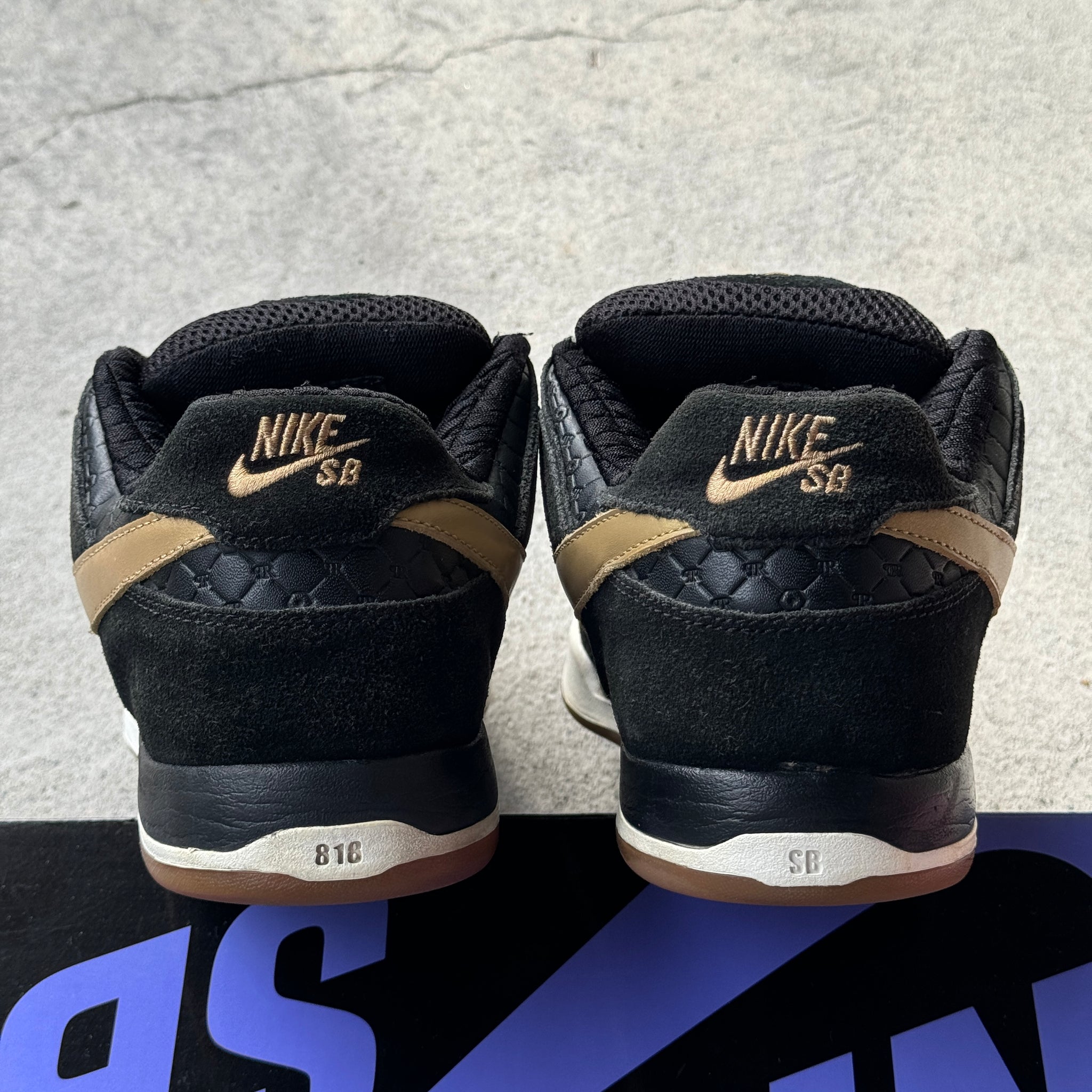 9.5 US -  NIKE SB AIR ZOOM PAUL RODRIGUEZ 2 BLACK/GOLD W BOX 2007