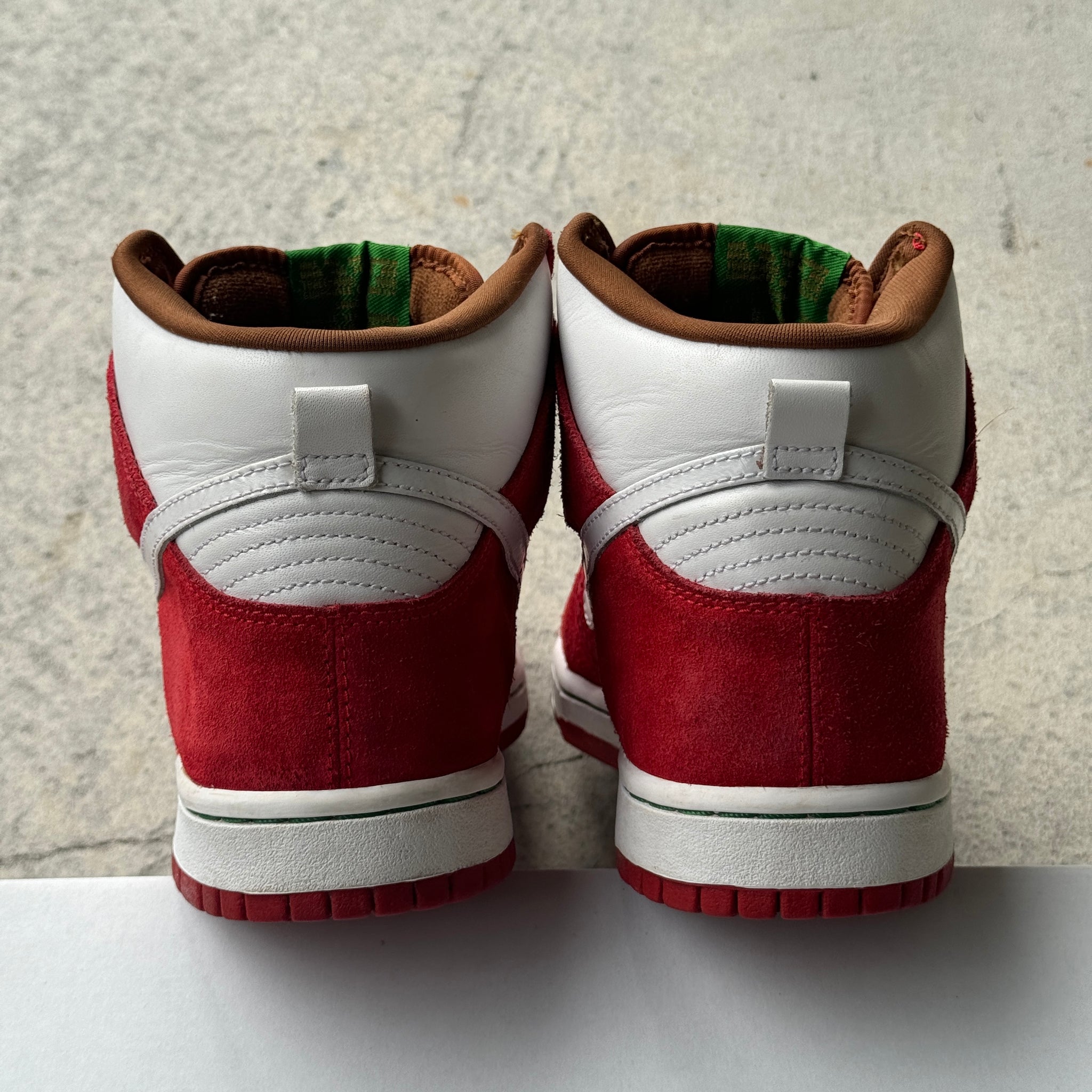 8 US - NIKE SB DUNK HIGH BIG GULP 2008