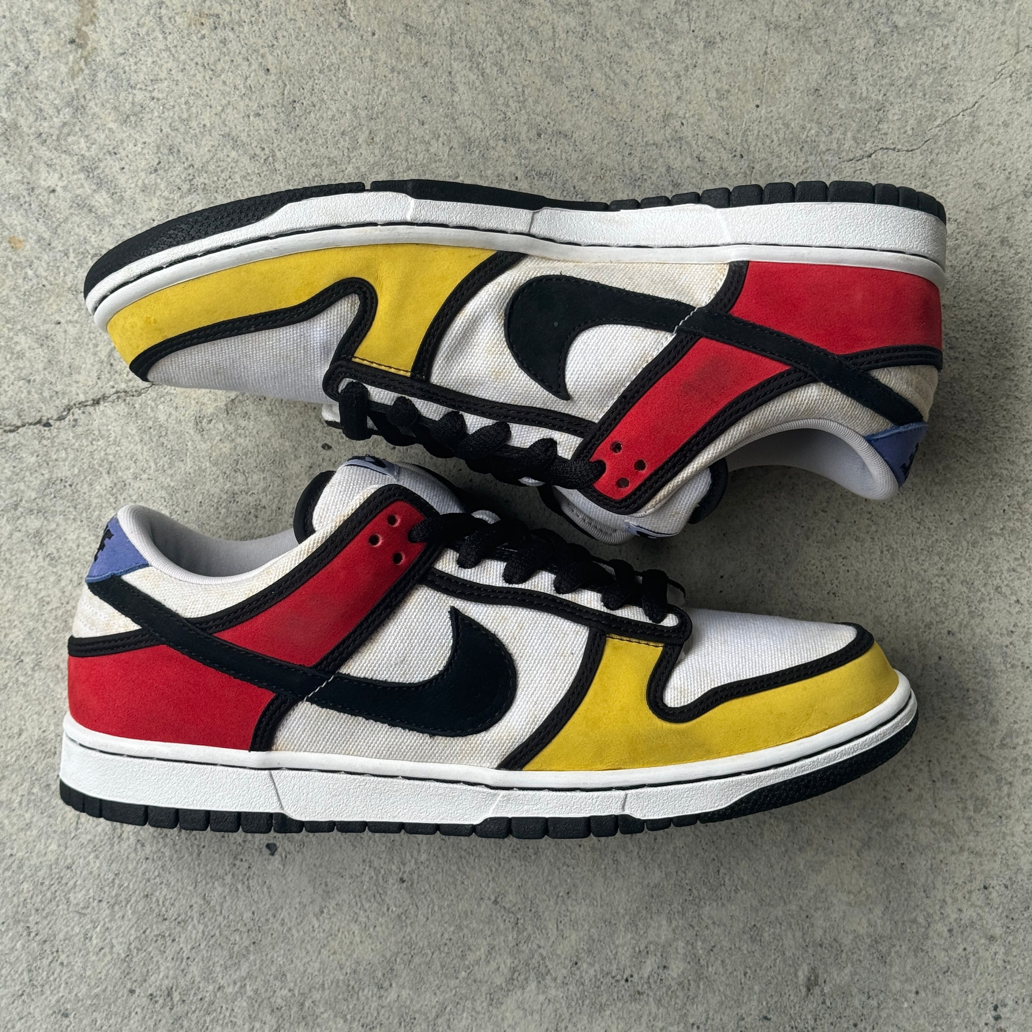 10 US - NIKE SB DUNK PIET MONDRIAN W BOX 2008