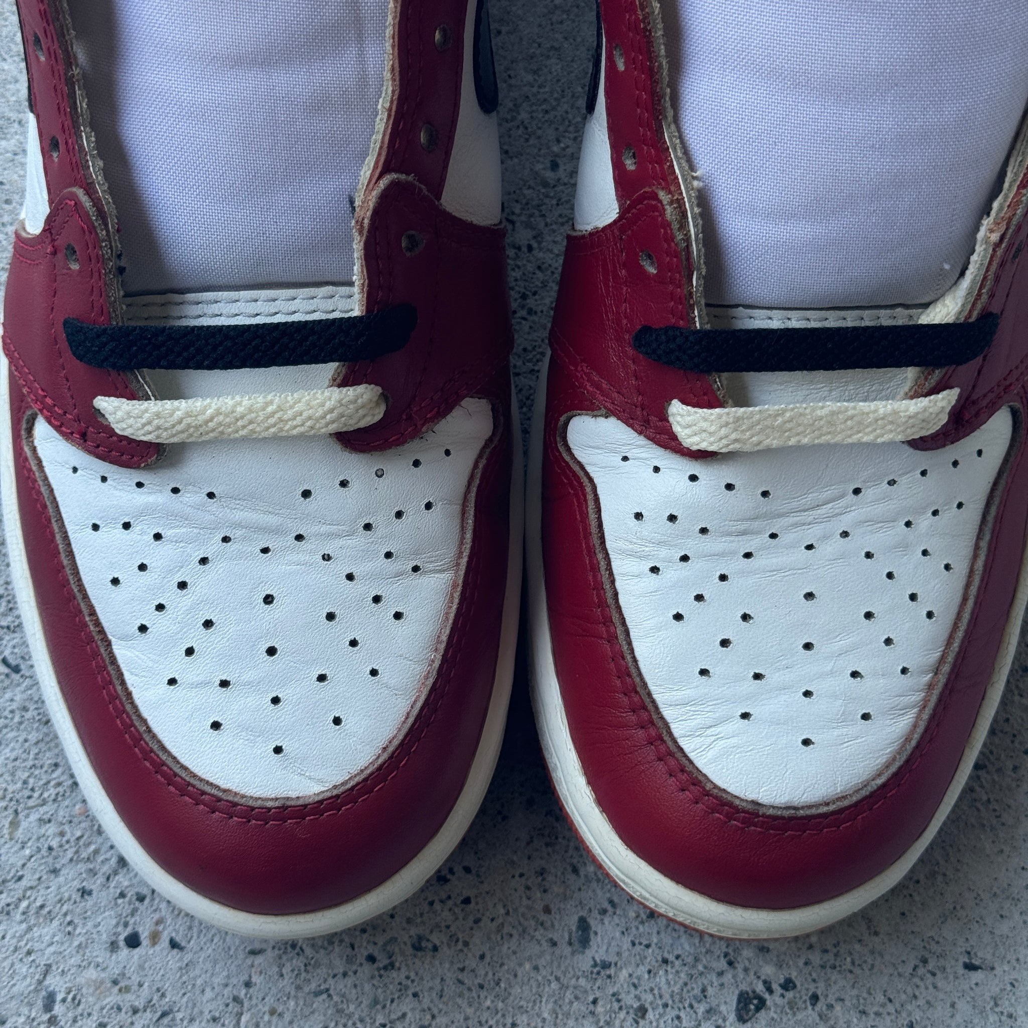 11 US - JORDAN 1 CHICAGO 1985