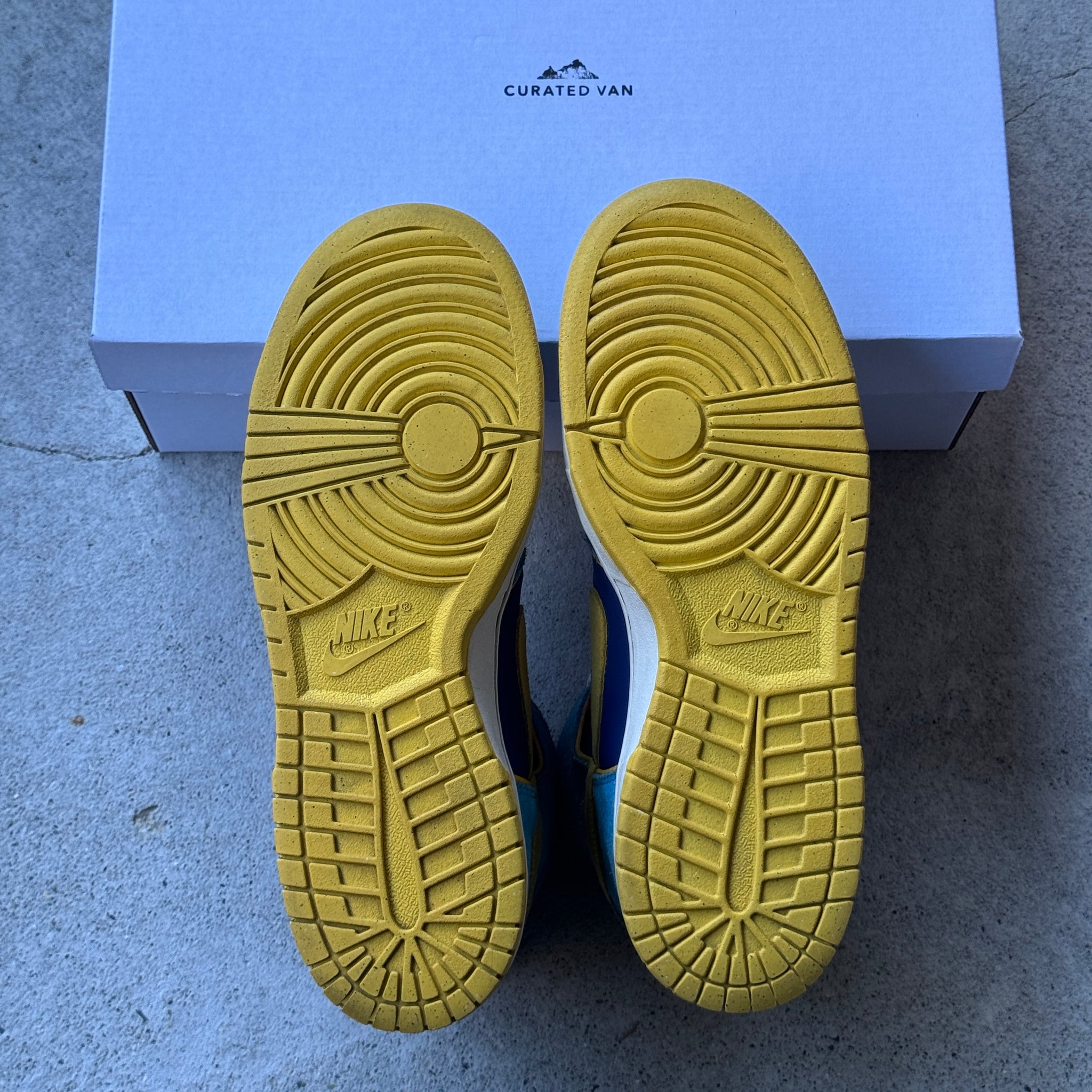 9.5 US - NIKE SB DUNK HIGH PACMAN 2009