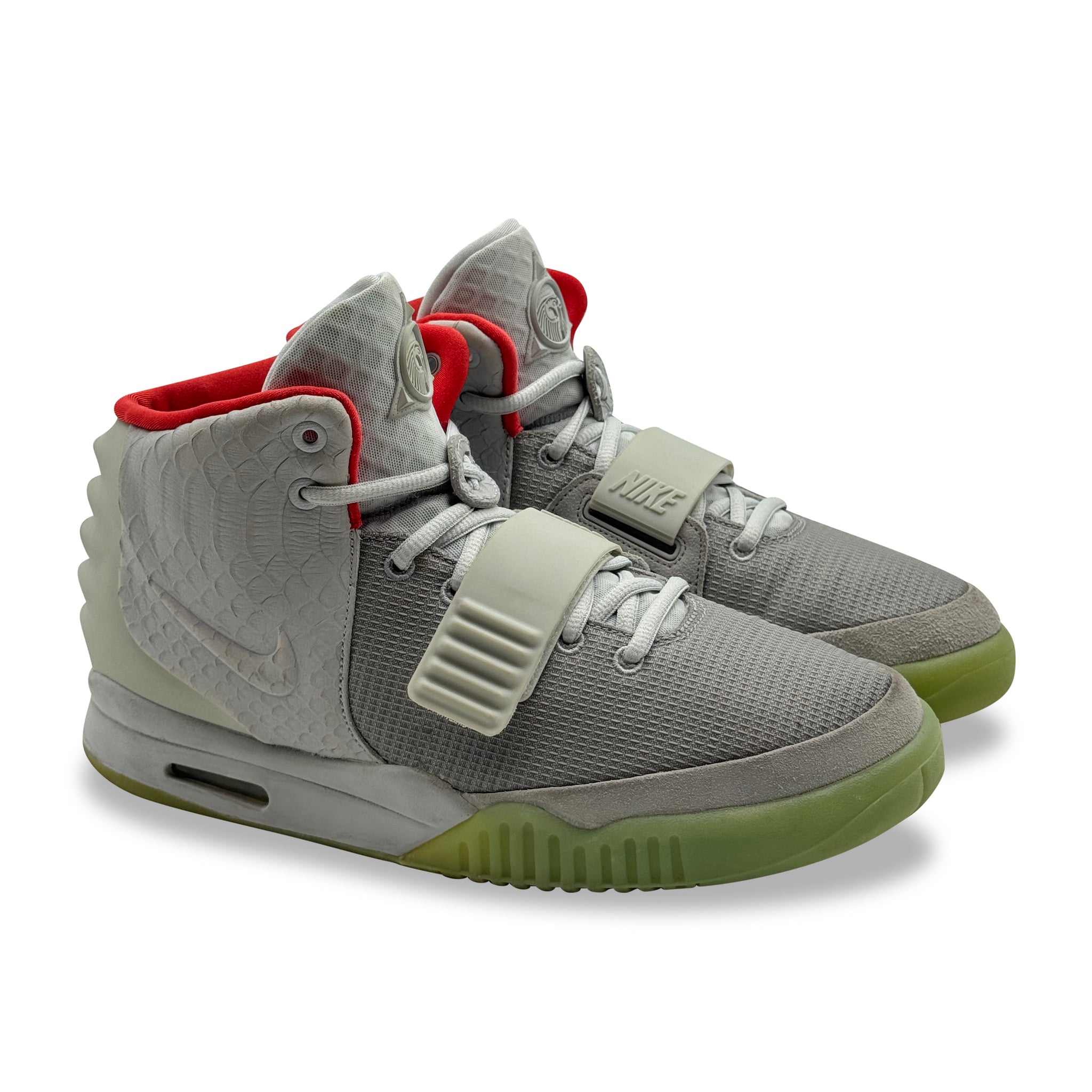 10.5 US - NIKE AIR YEEZY 2 PLATNIUM 2012