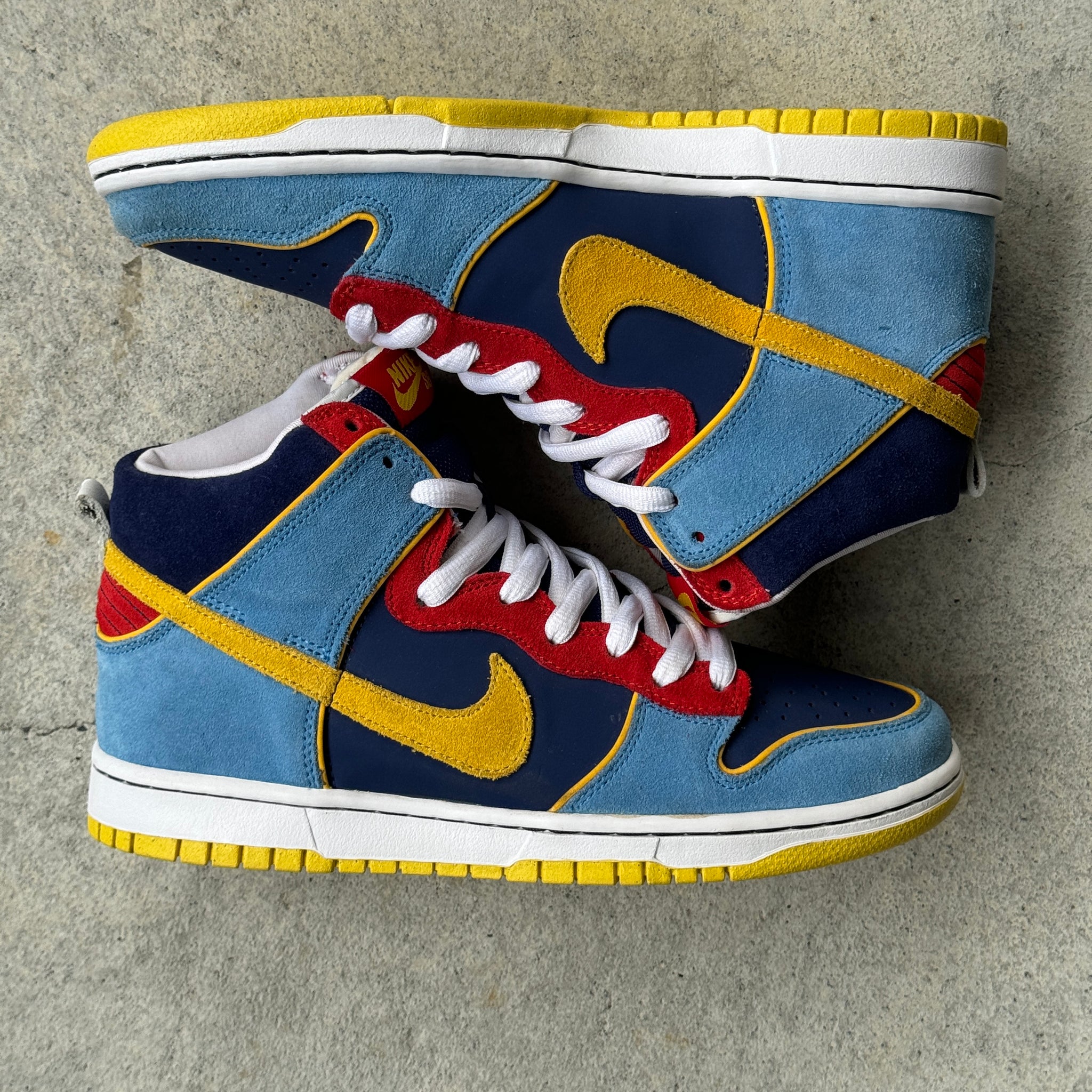 9.5 US - NIKE SB DUNK HIGH PACMAN 2009