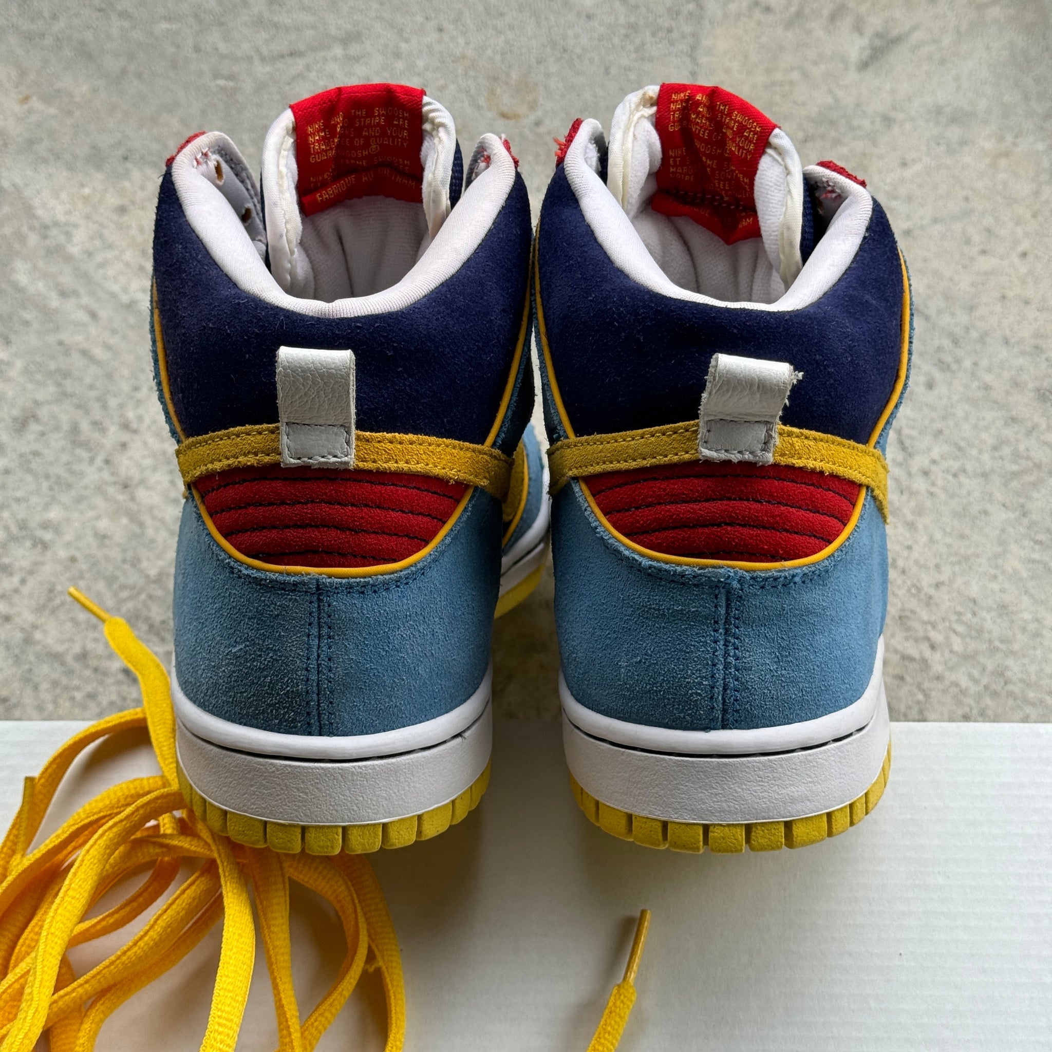 9.5 US - NIKE SB DUNK HIGH PACMAN 2009