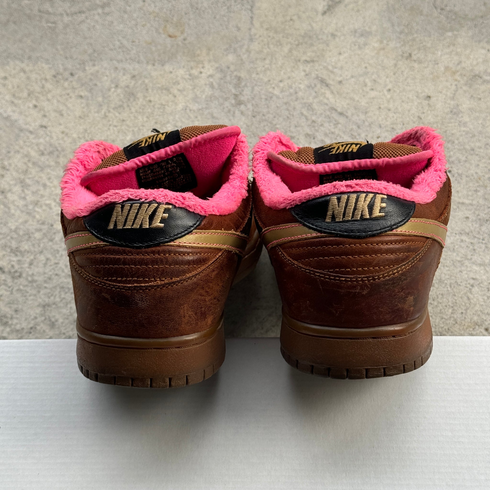 11.5 US - NIKE SB DUNK LOW GIBSON 2007