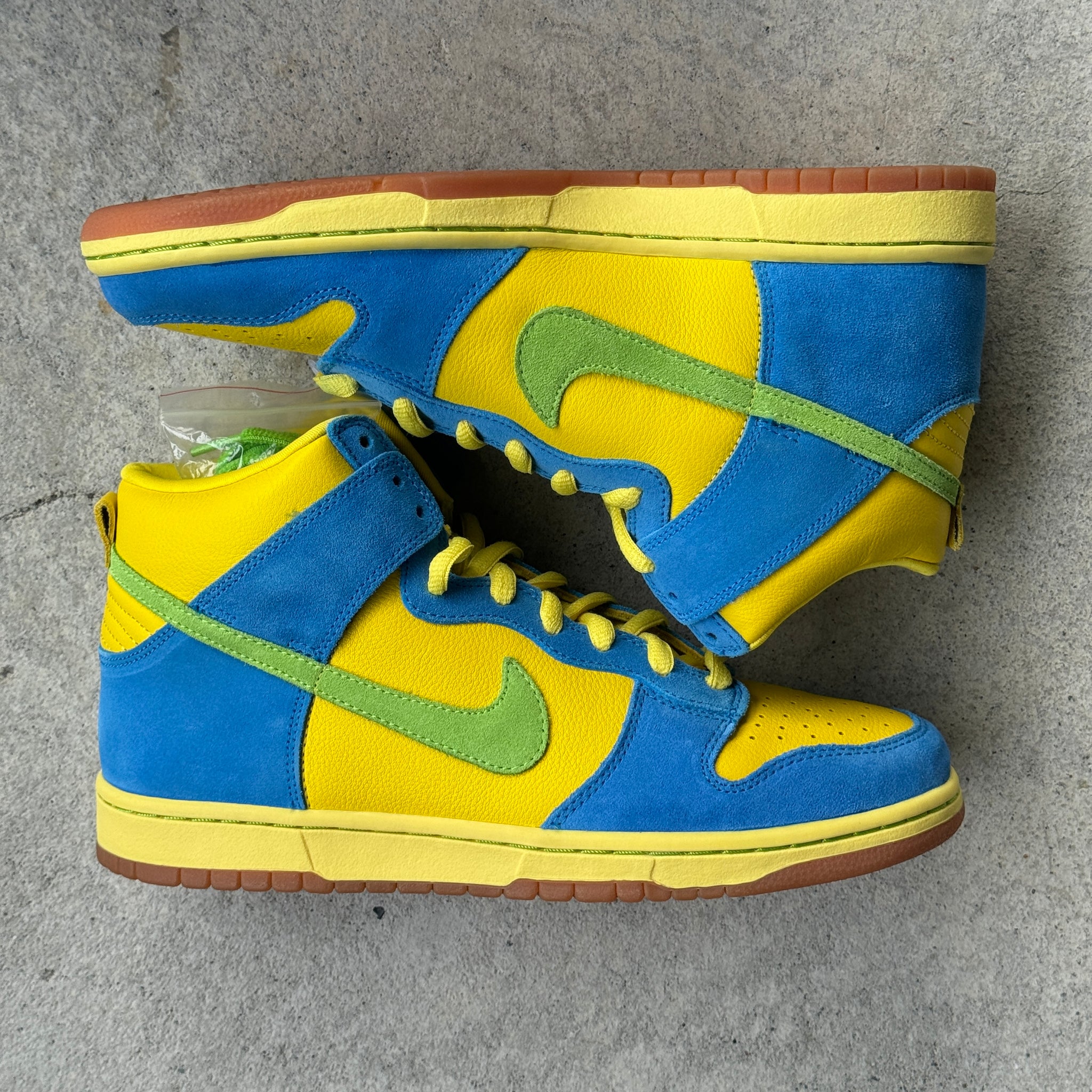 10 US - DS NIKE SB DUNK HIGH MARGE SIMPSON W BOX 2008