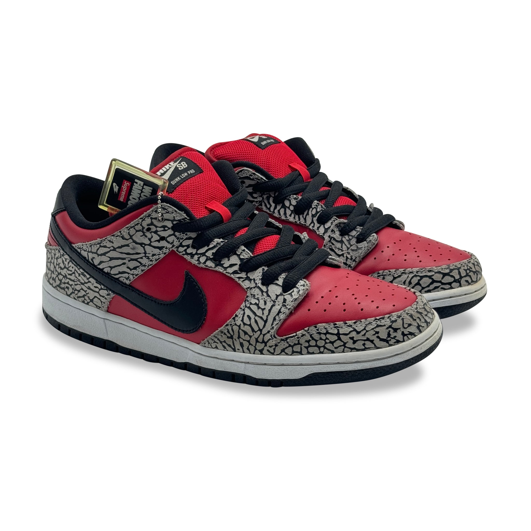 9.5 US - NIKE SB DUNK LOW SUPREME RED CEMENT W BOX 2012