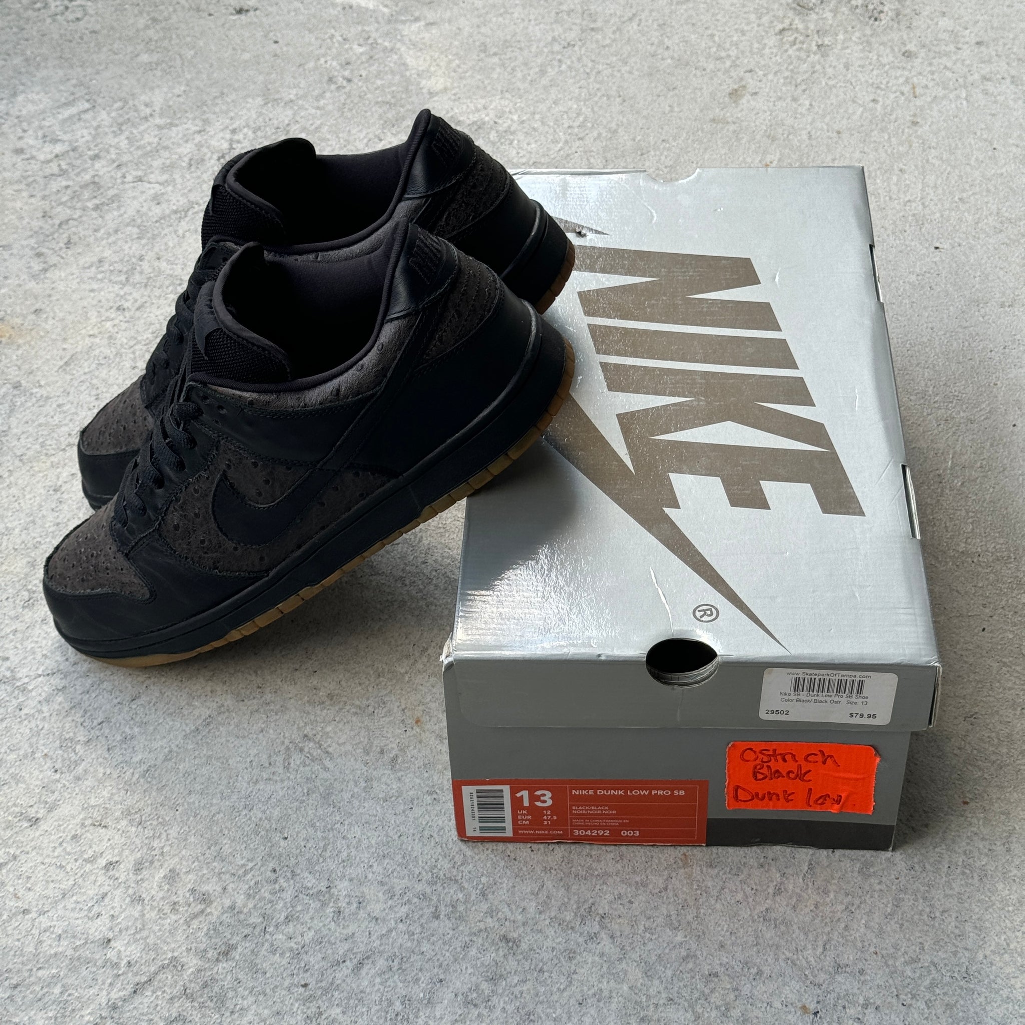 13 US - NIKE SB DUNK LOW OSTRICH W BOX 2003