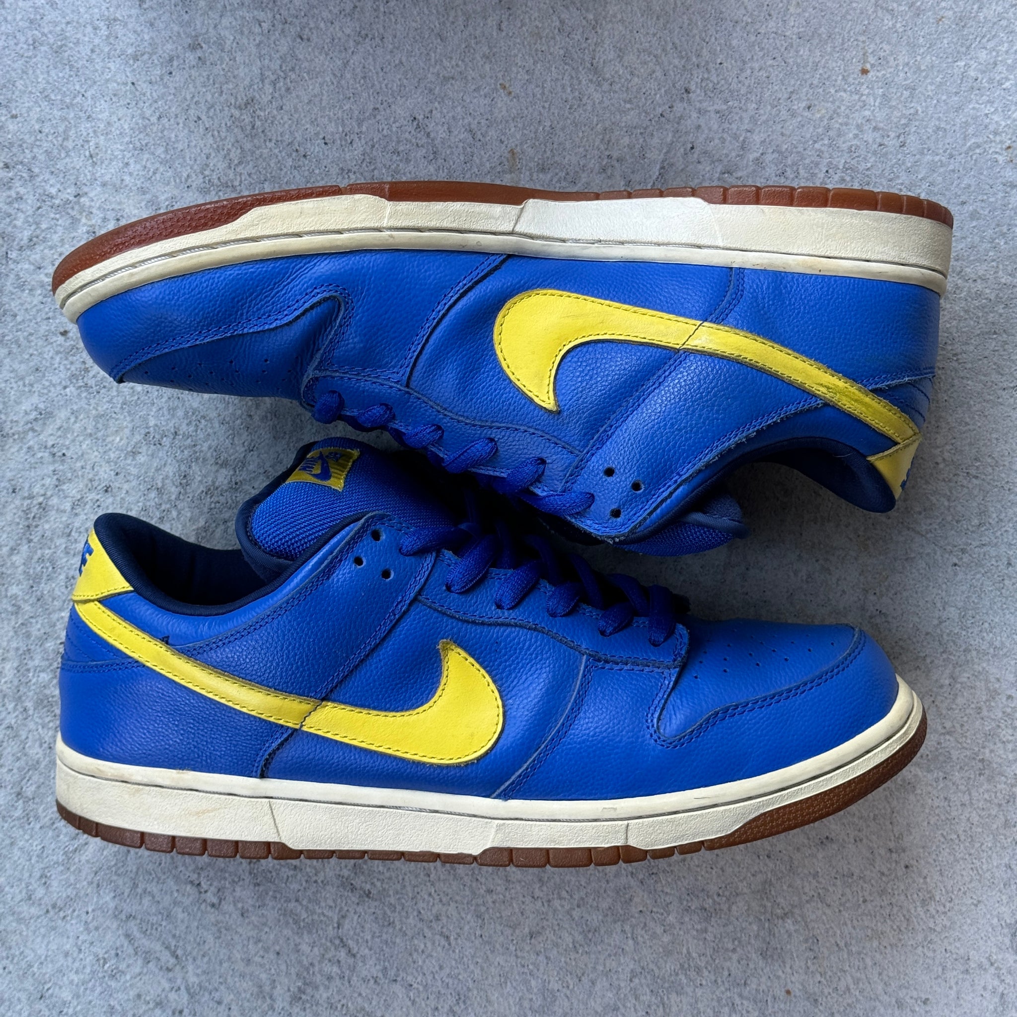 13 US - NIKE SB DUNK LOW BOCA JUNIORS W BOX 2005