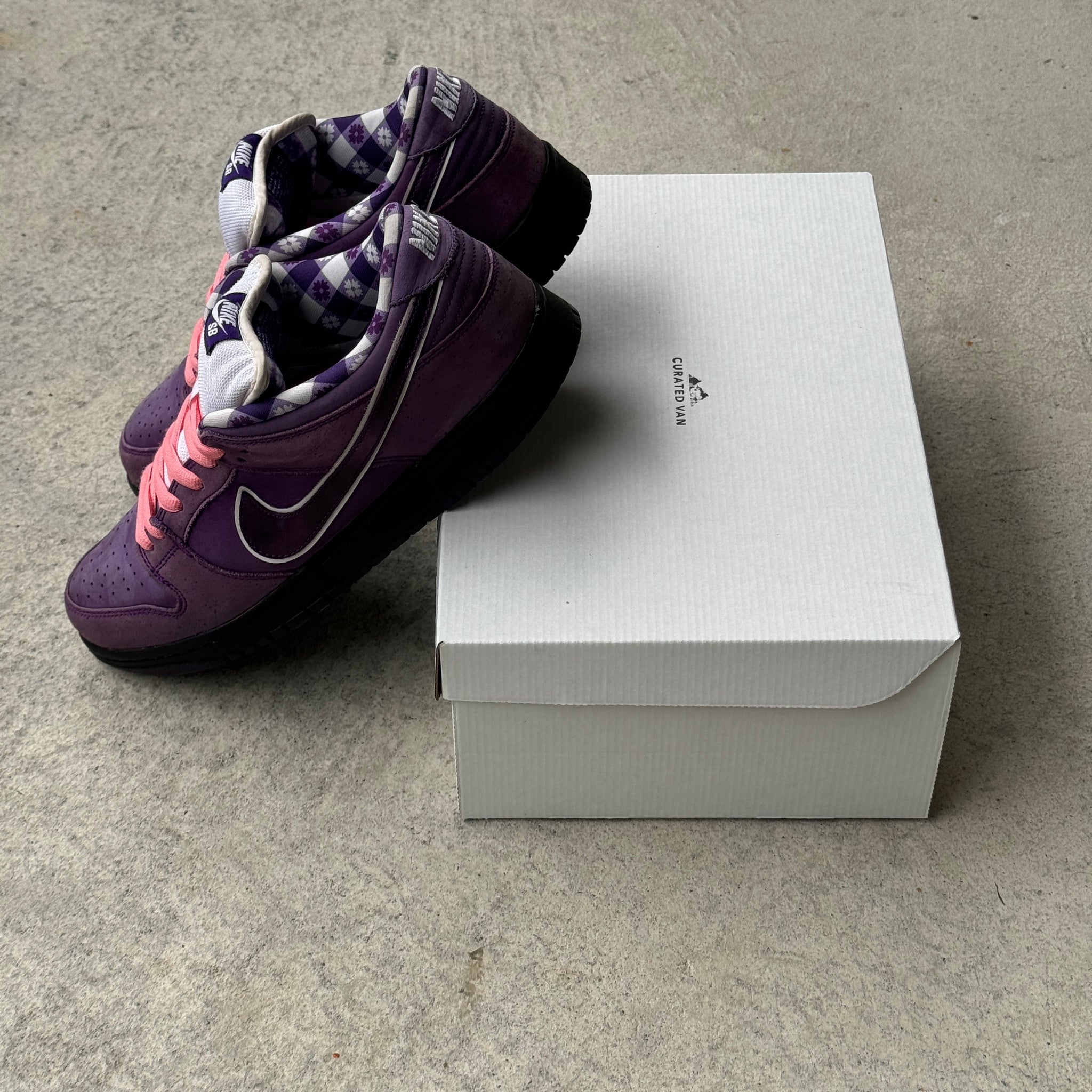 12 US - NIKE SB DUNK LOW PURPLE LOBSTER 2018