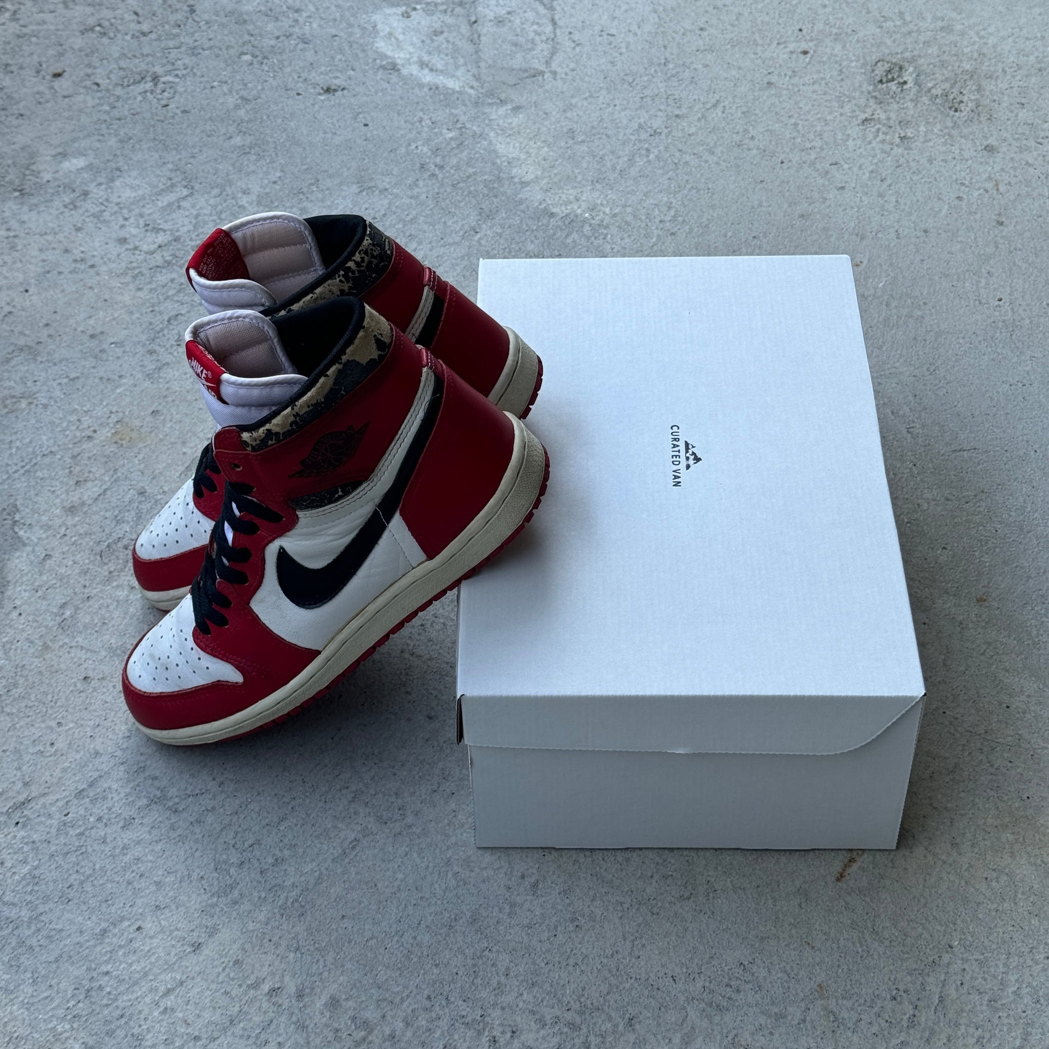 9.5 US - JORDAN 1 CHICAGO 1985