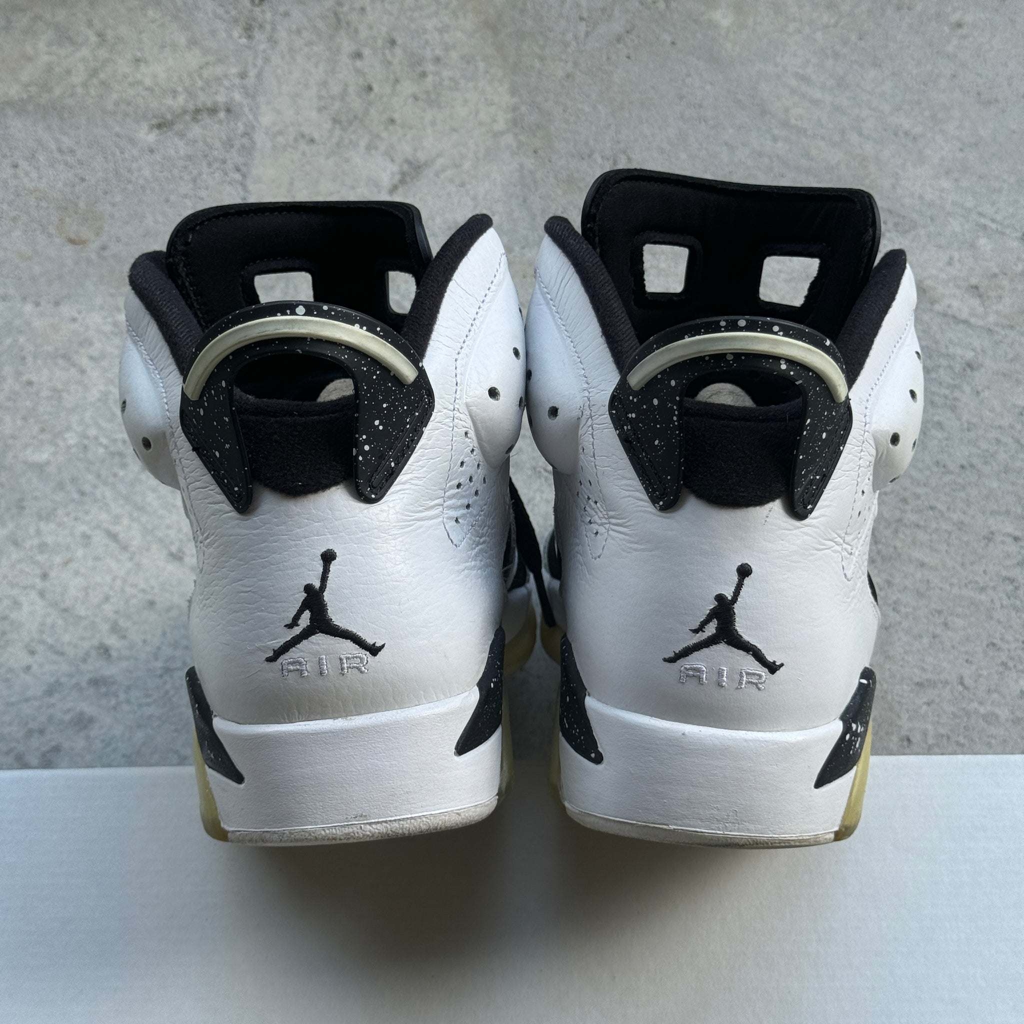 9.5 US - JORDAN 6 OREO 2010