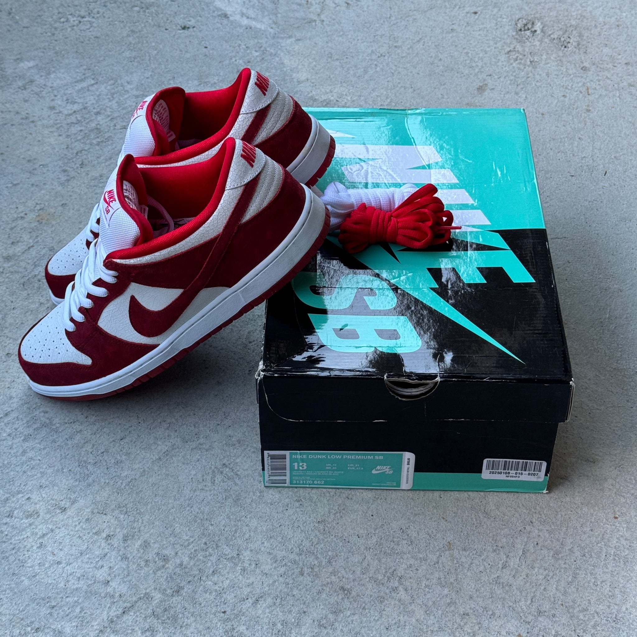 13 US - NIKE SB DUNK LOW VALENTINES W BOX 2014