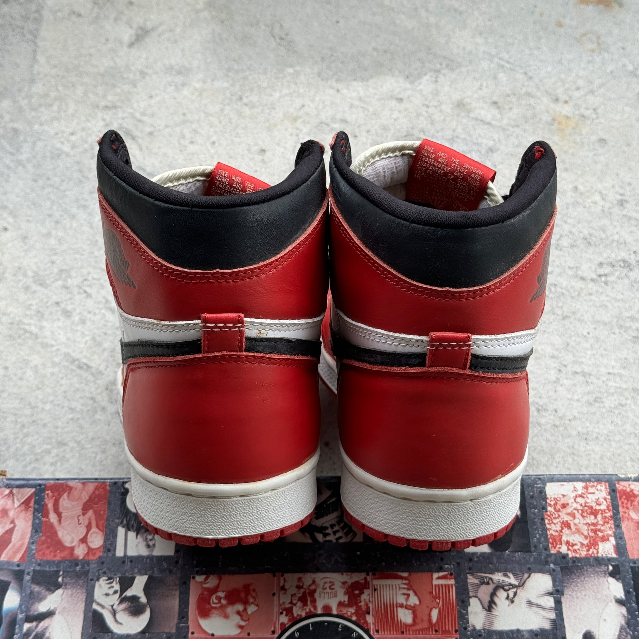 9 US - DS JORDAN 1 CHICAGO W BOX 1995