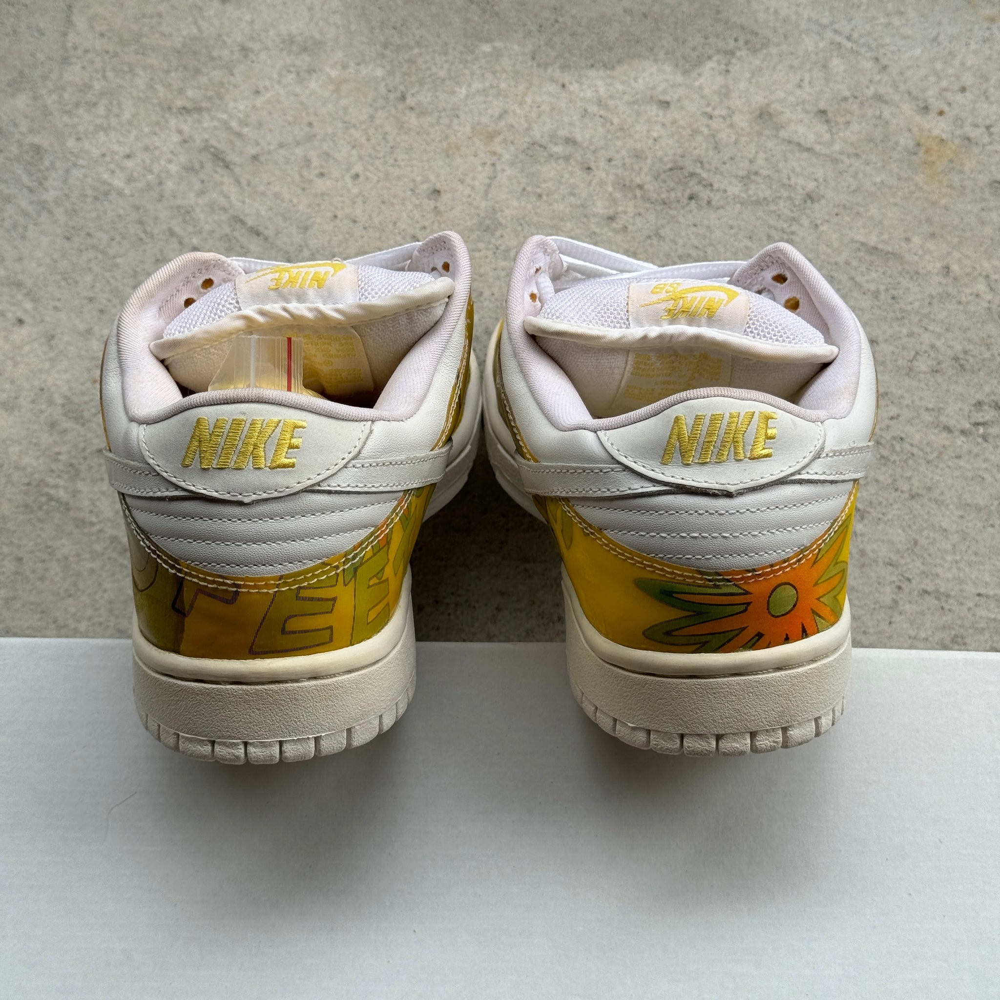 10 US - NIKE SB DUNK LOW DE LA SOUL YELLOW 2005