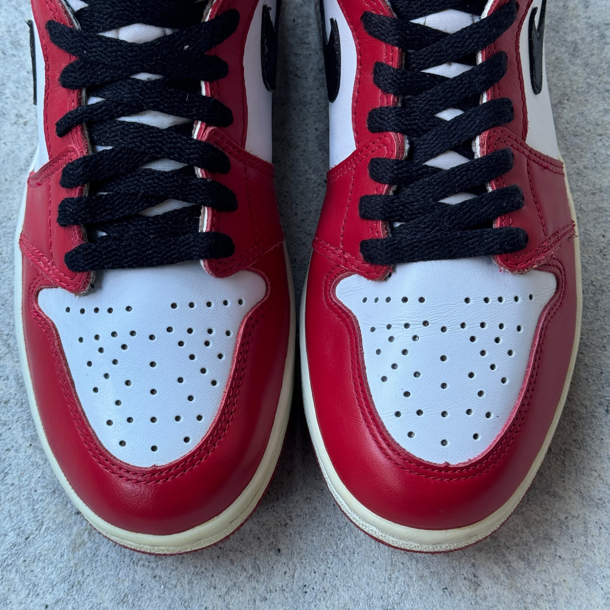 8 US - DS JORDAN 1 CHICAGO W BOX 1995