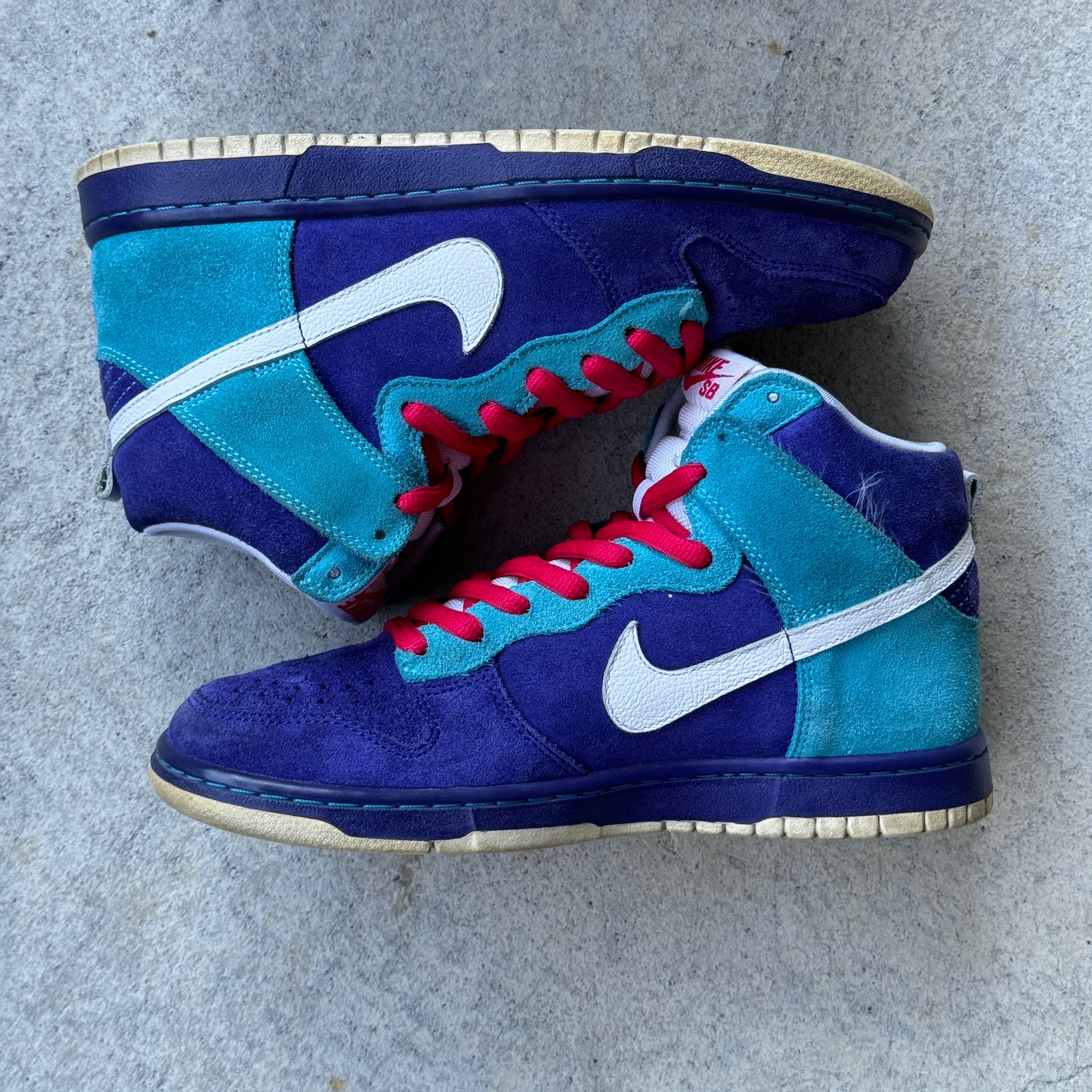 8.5 US - NIKE SB DUNK HIGH OCEANIC AIRLINES 2010