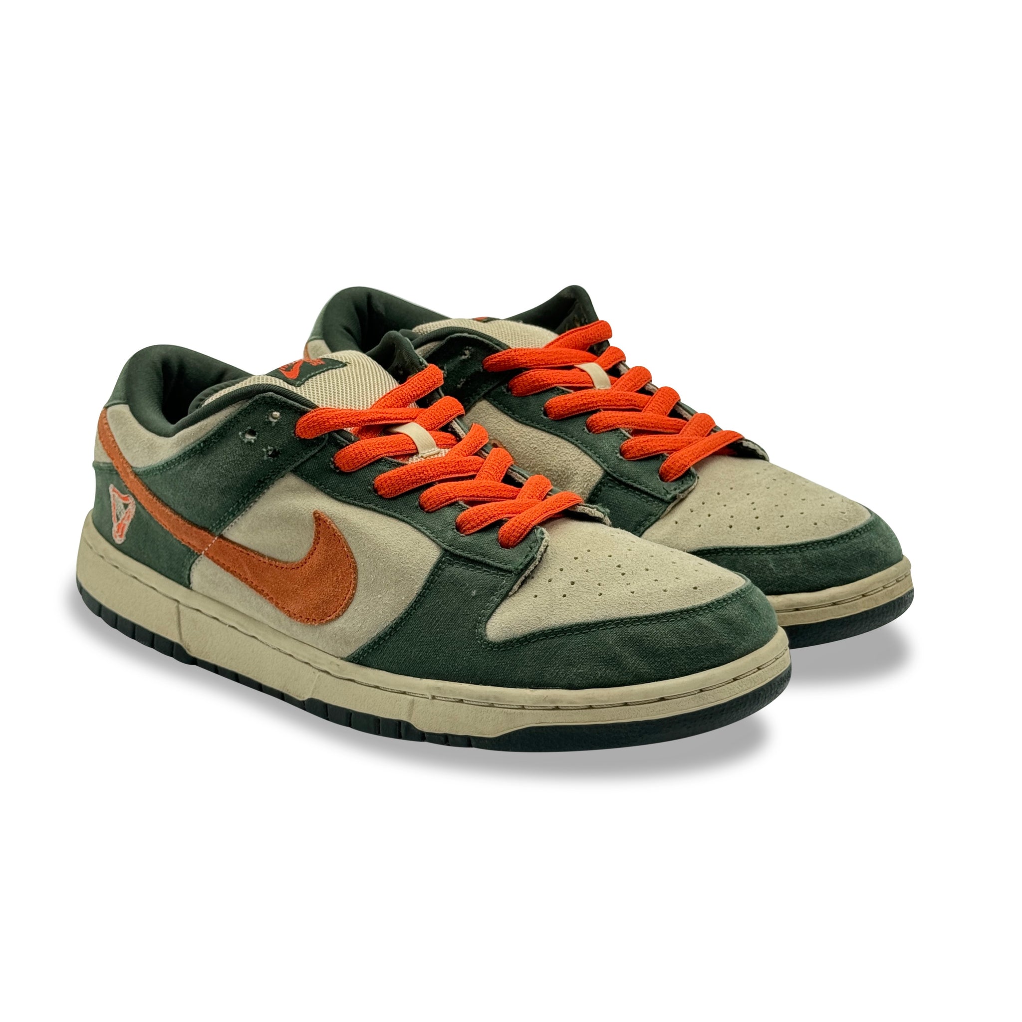 12 US - NIKE SB DUNK LOW ERIE 2006