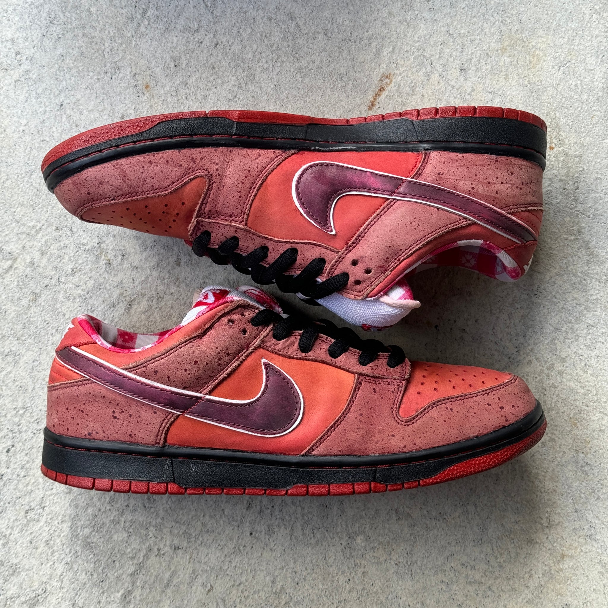 11.5 US - NIKE SB DUNK RED LOBSTER 2008